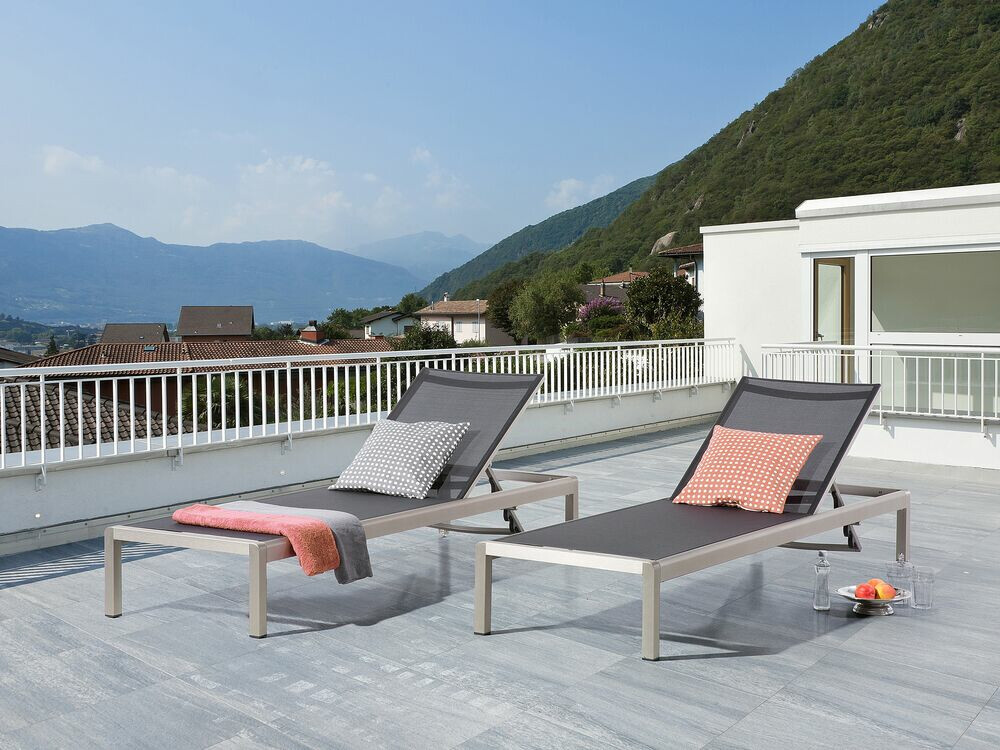 Sauļošanās krēsls Berwyn 1972 (Melns)