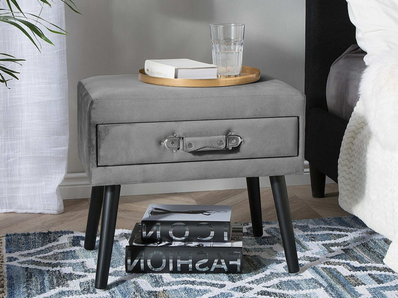 Прикроватная тумбочка Berwyn 301 (Серый)