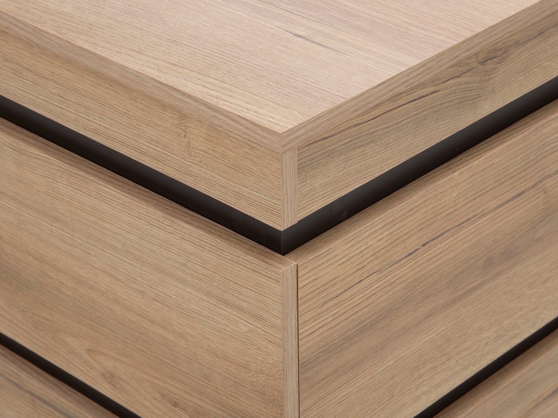 Kомод Enocira 105