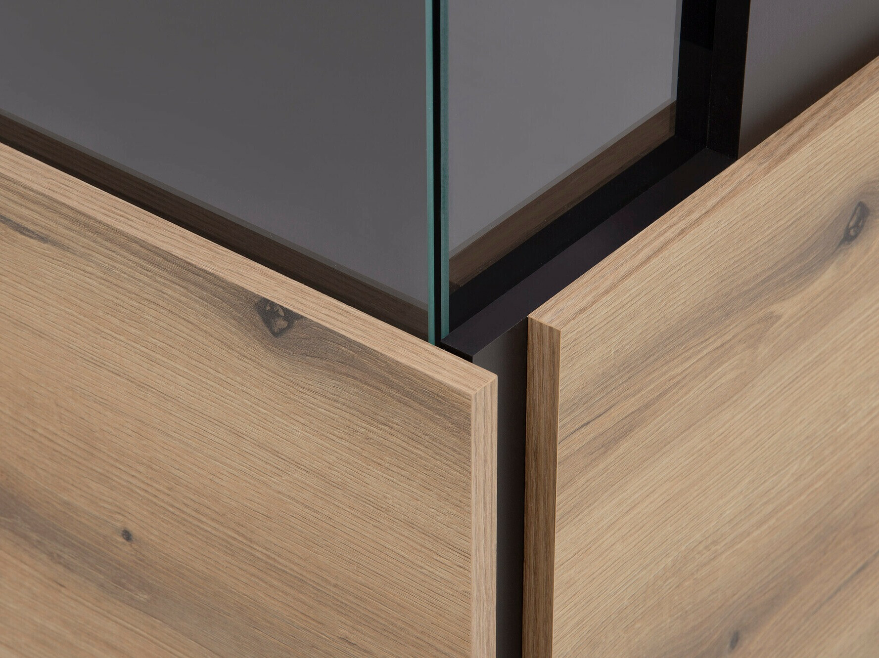 Plaukts Enocira 101 (Kreisais)