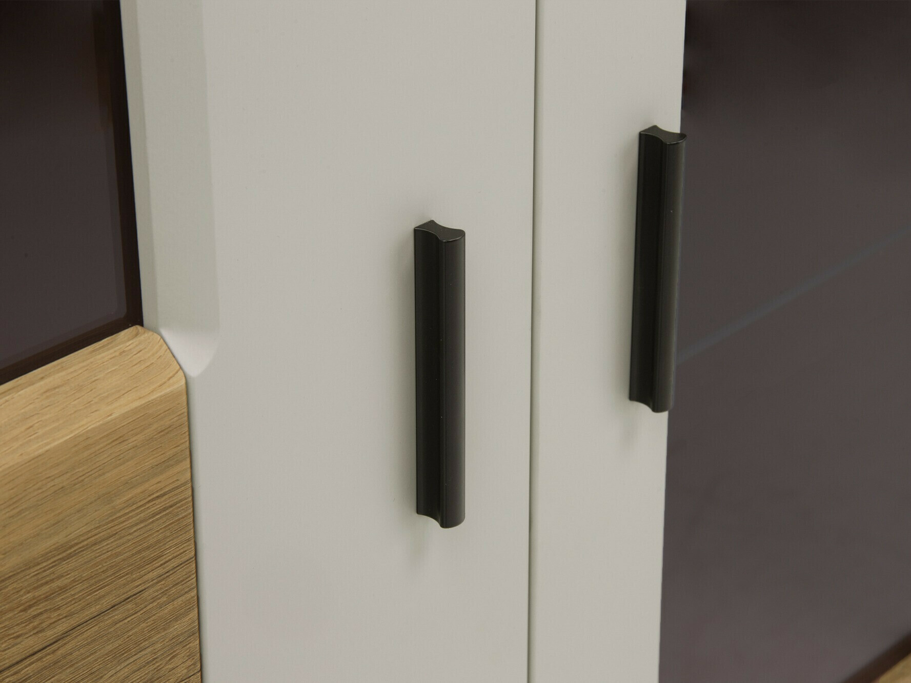 Plaukts Mirmono 104 (Kreisais)