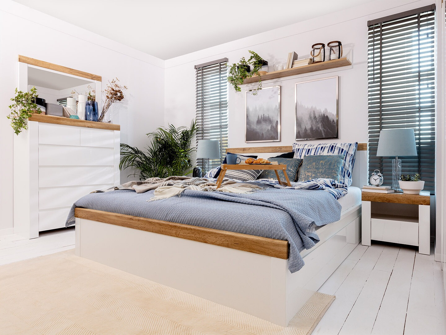 Kumode Sonsoru 114 (Balts + Glancēts balts + Votan ozols)