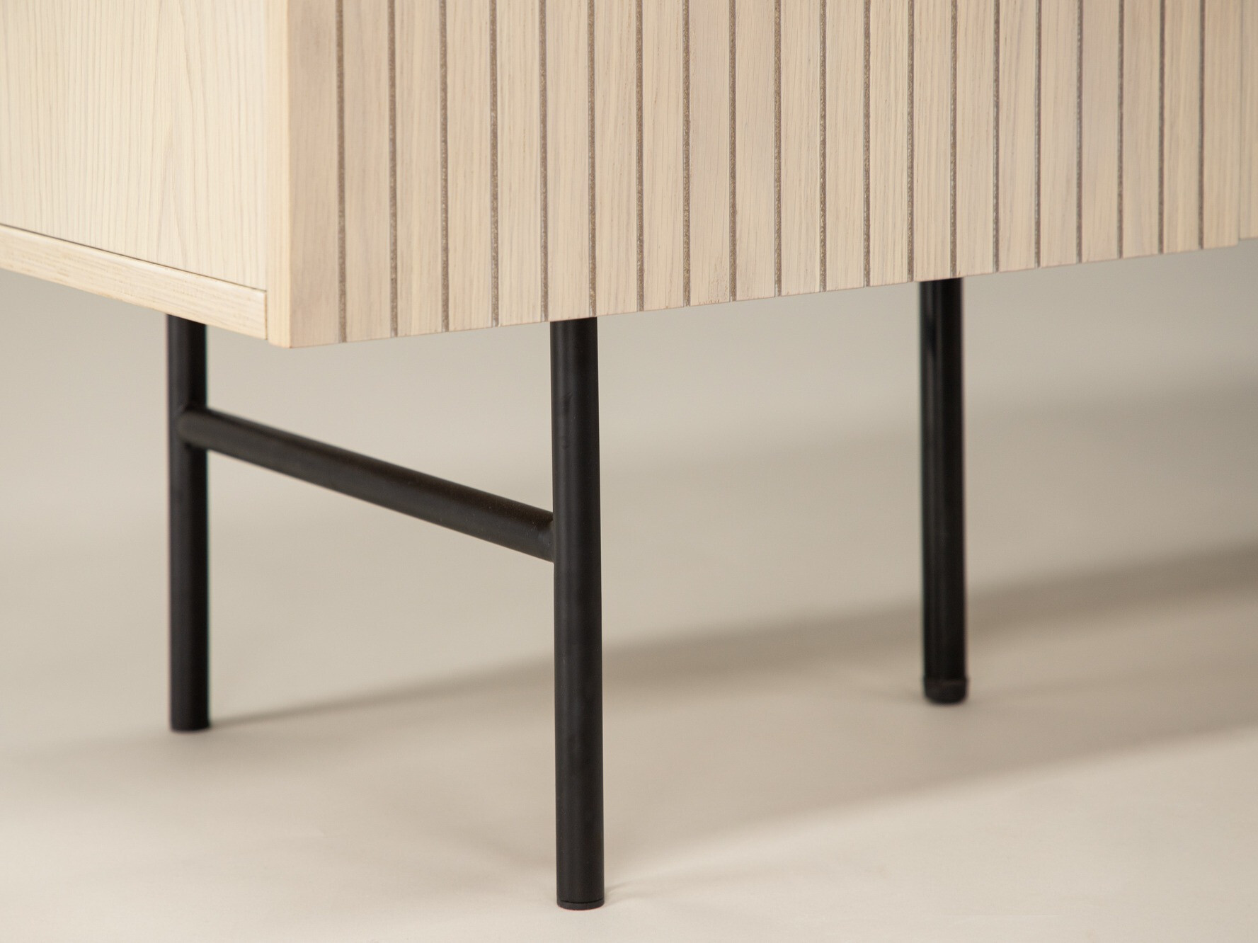 Skapis Dallas 3280 (Gaišs koks)