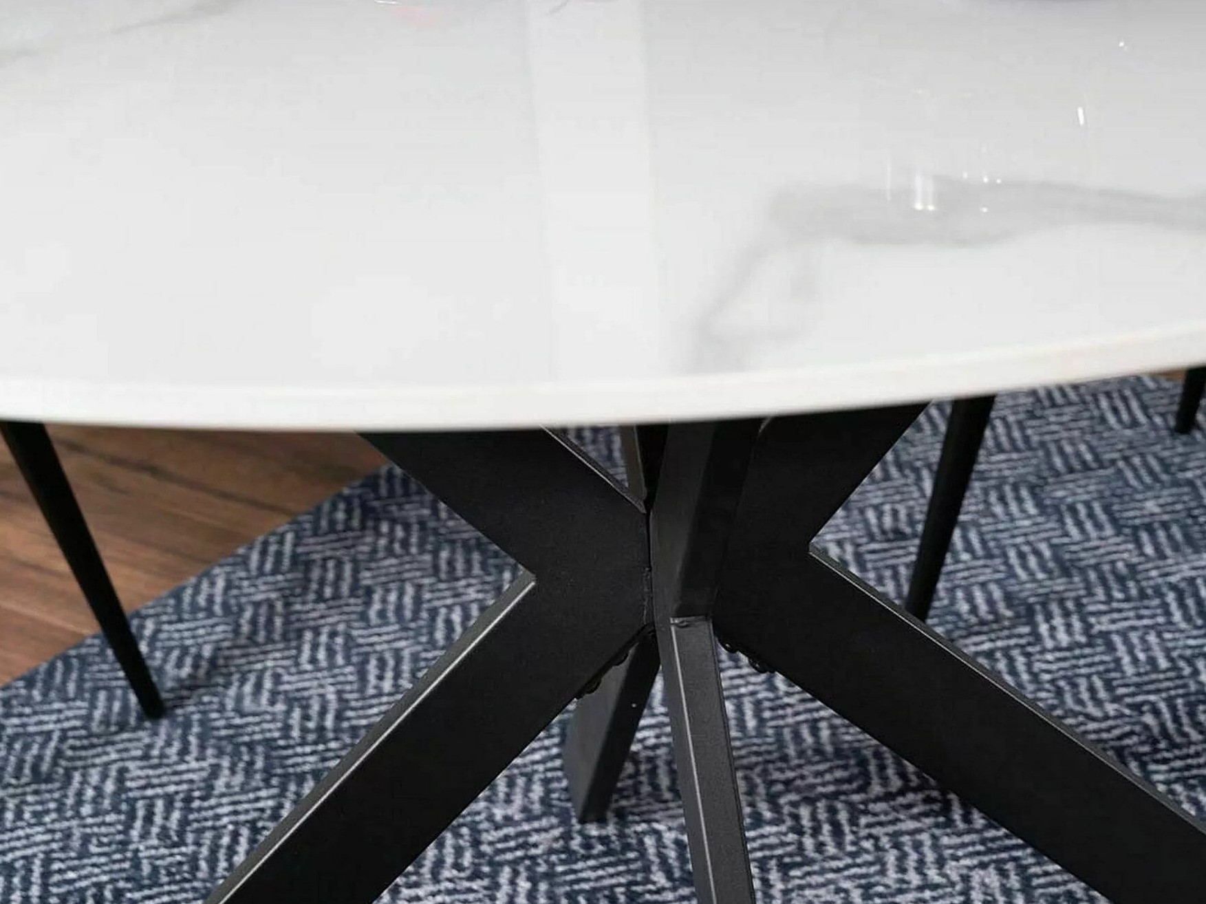 Galds Detroit 256 (Balts marmors)