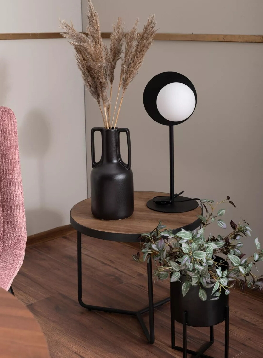 Žurnālu galdiņu komplekts Detroit 281 (Riekstkoks)