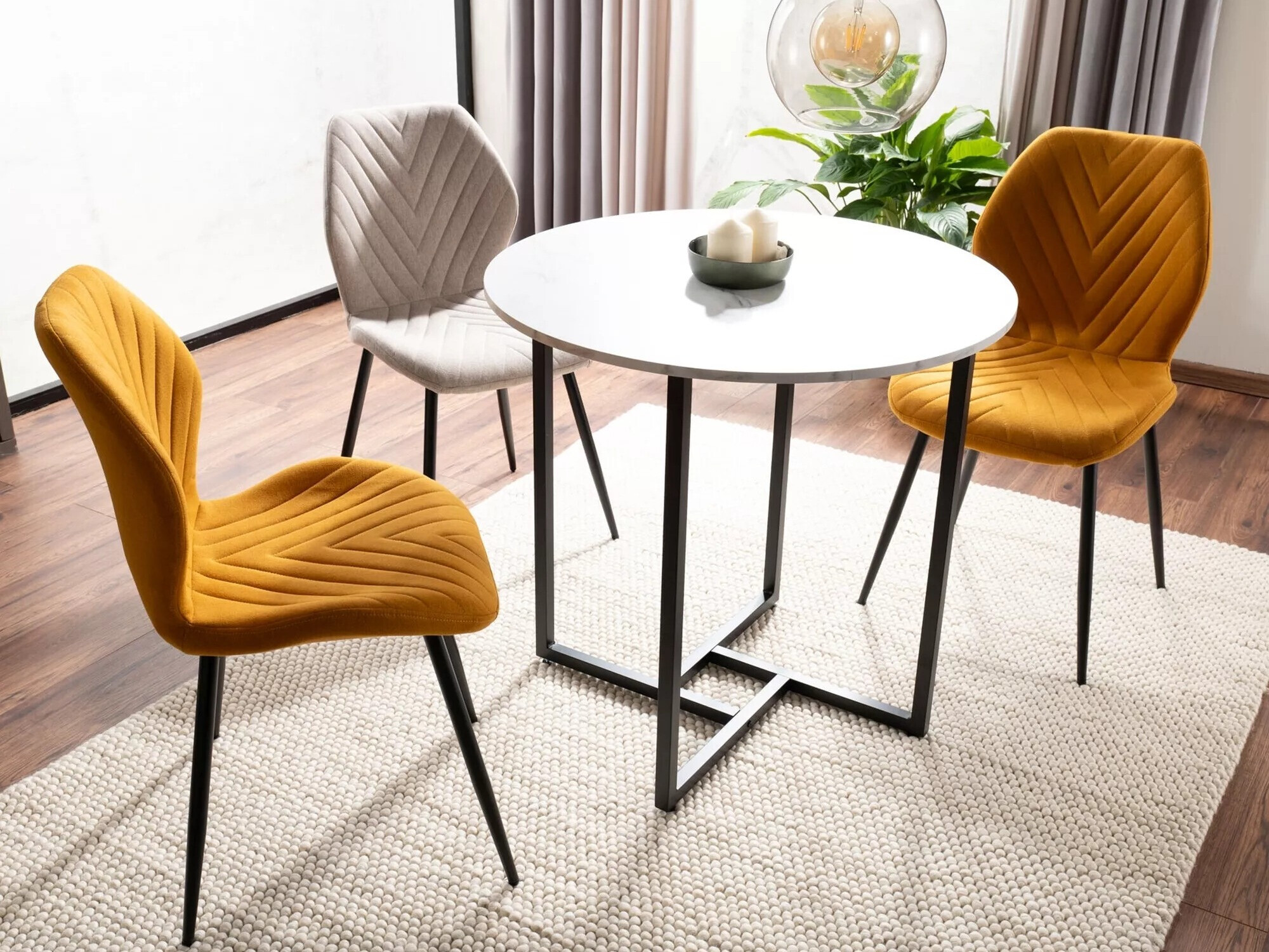 Galds Detroit 386 (Balts marmors)