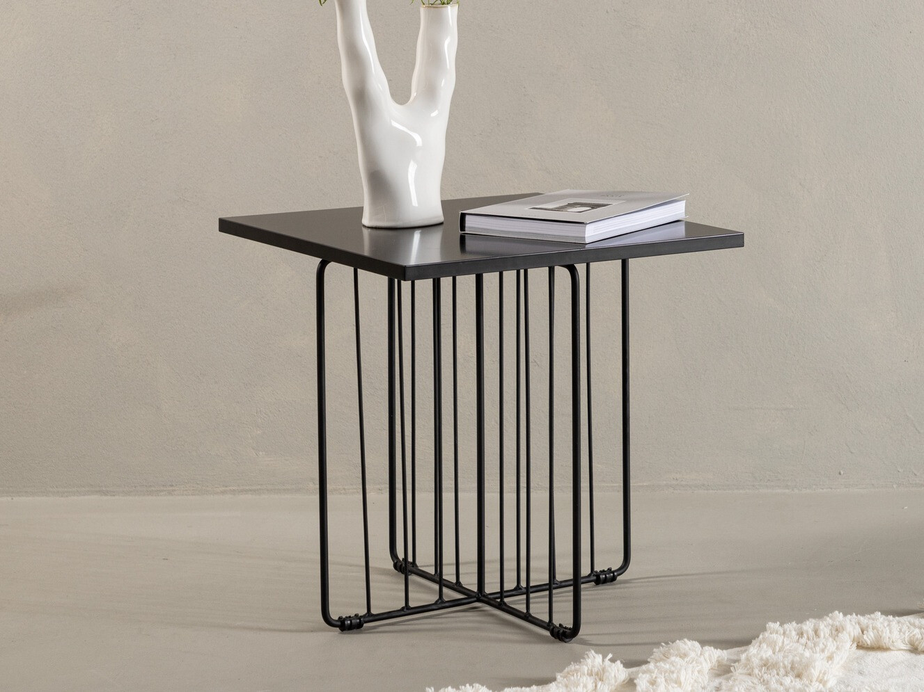 Žurnālu galdiņš Dallas 3225 (Melns)