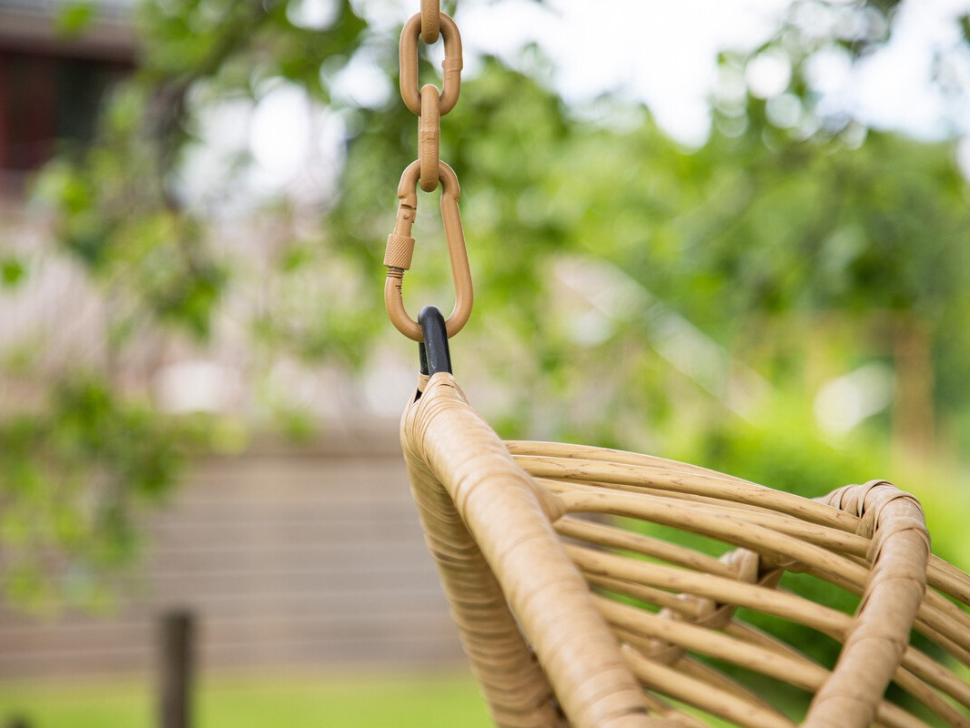 Piekaramais krēsls Dallas 4422 (Gaiši brūns + Krēms)