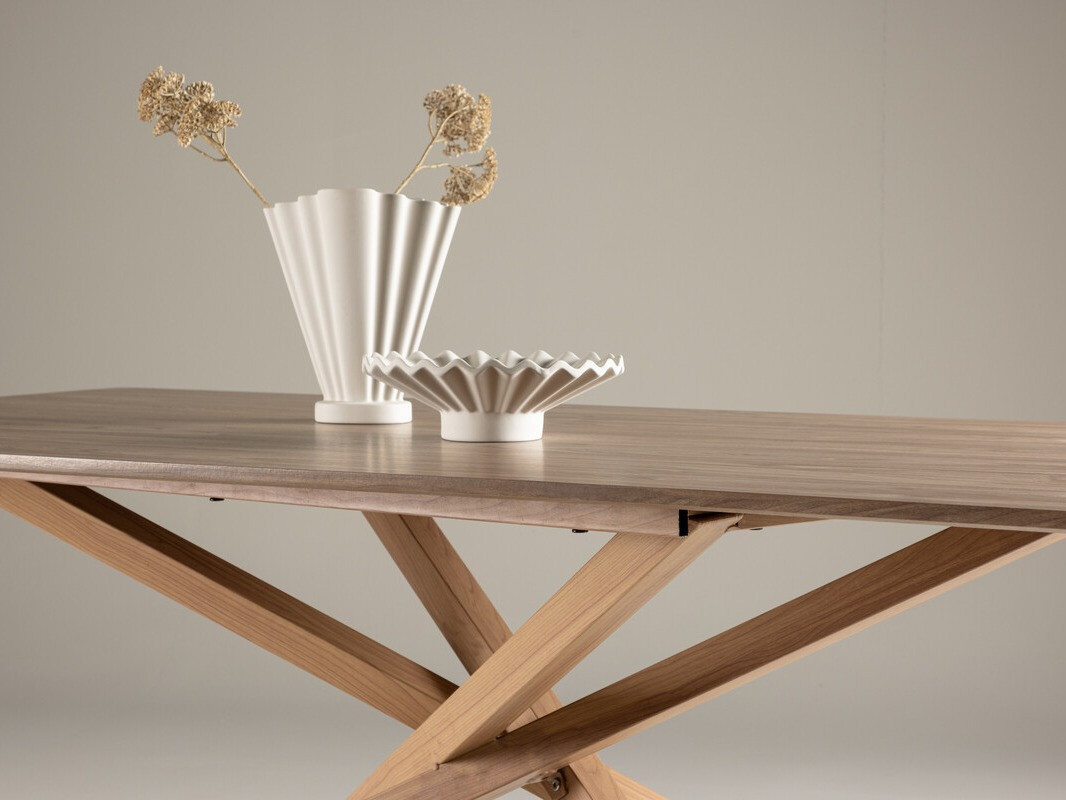 Galds Dallas 193 (Ozols)