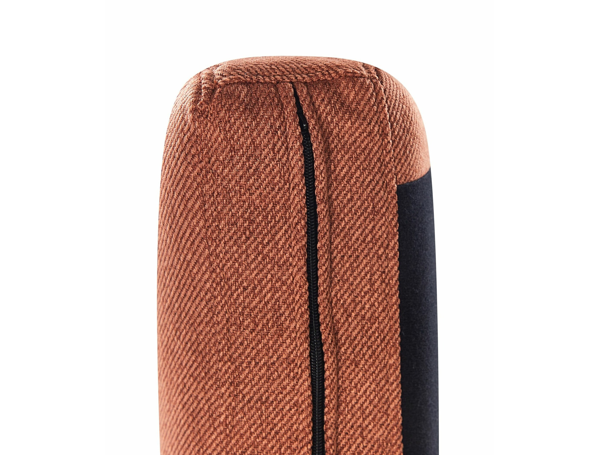 Кресло Berwyn 2026 (Оранжевый + Светлое дерево)