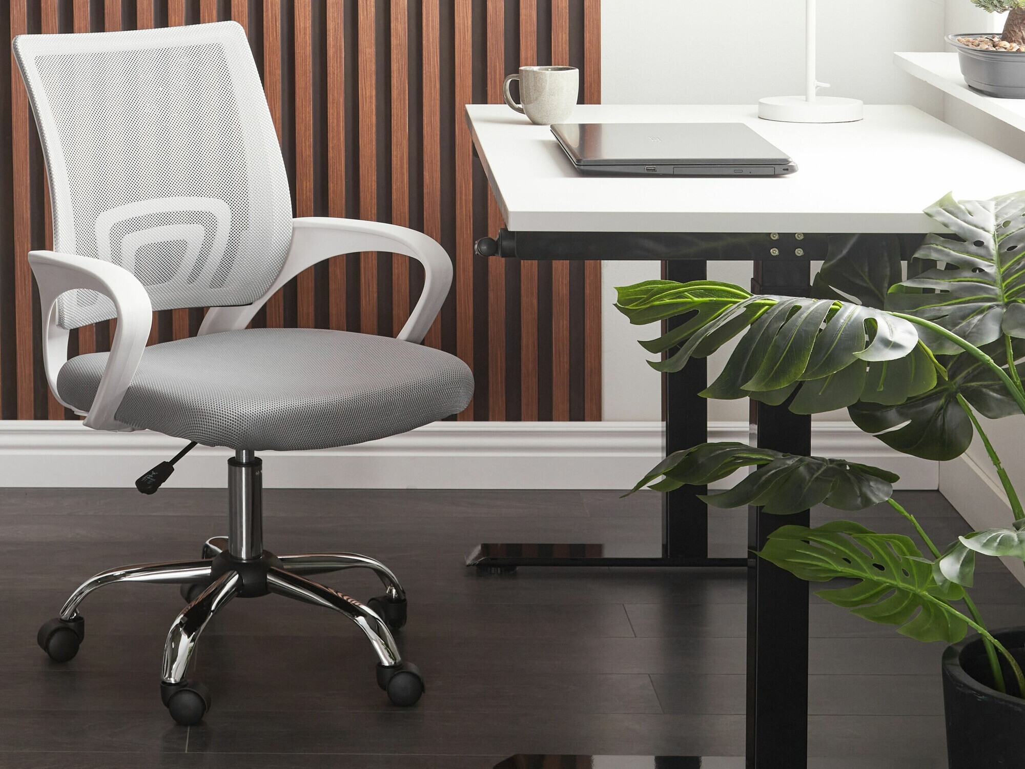 Офисный стул Berwyn 2060 (Серый + Белый)