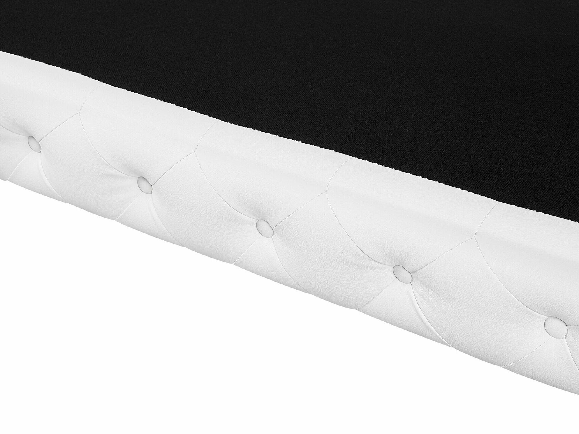 Chesterfield dīvāns Berwyn 2090 (Balts)