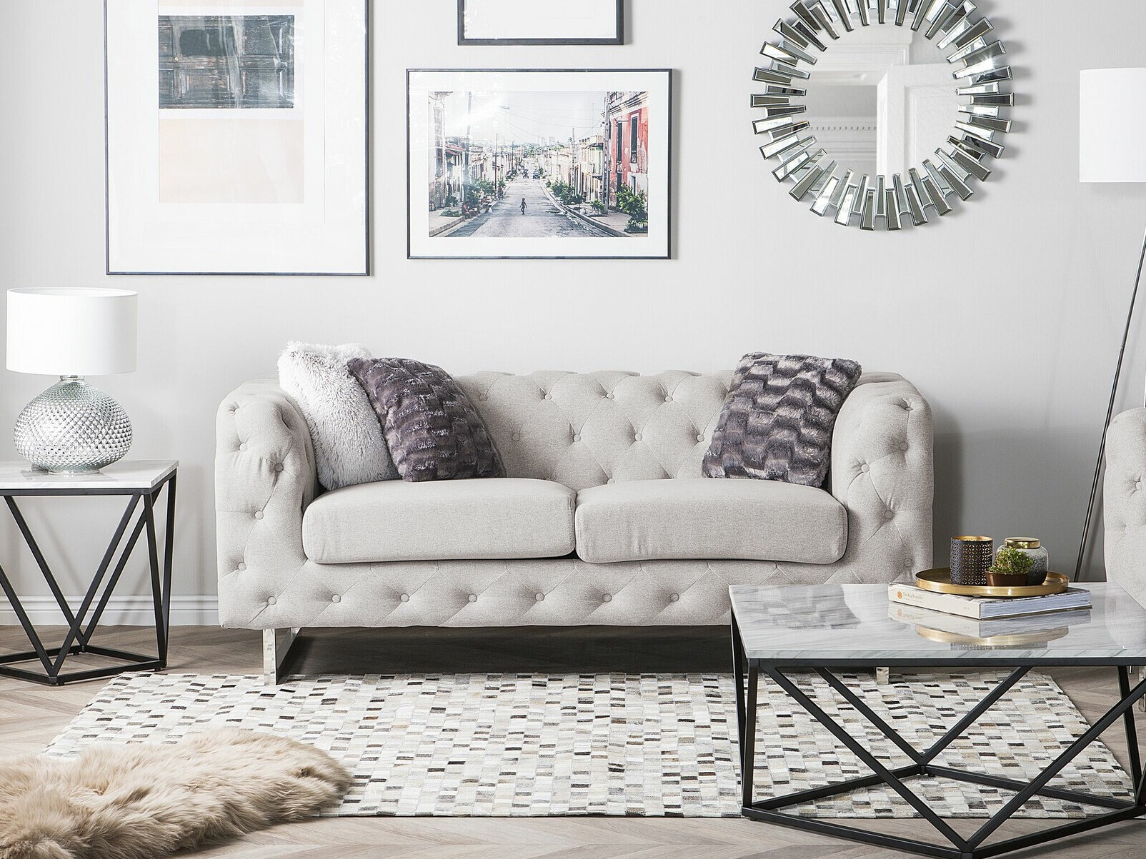 Chesterfield dīvāns Berwyn 2090 (Bēšs)