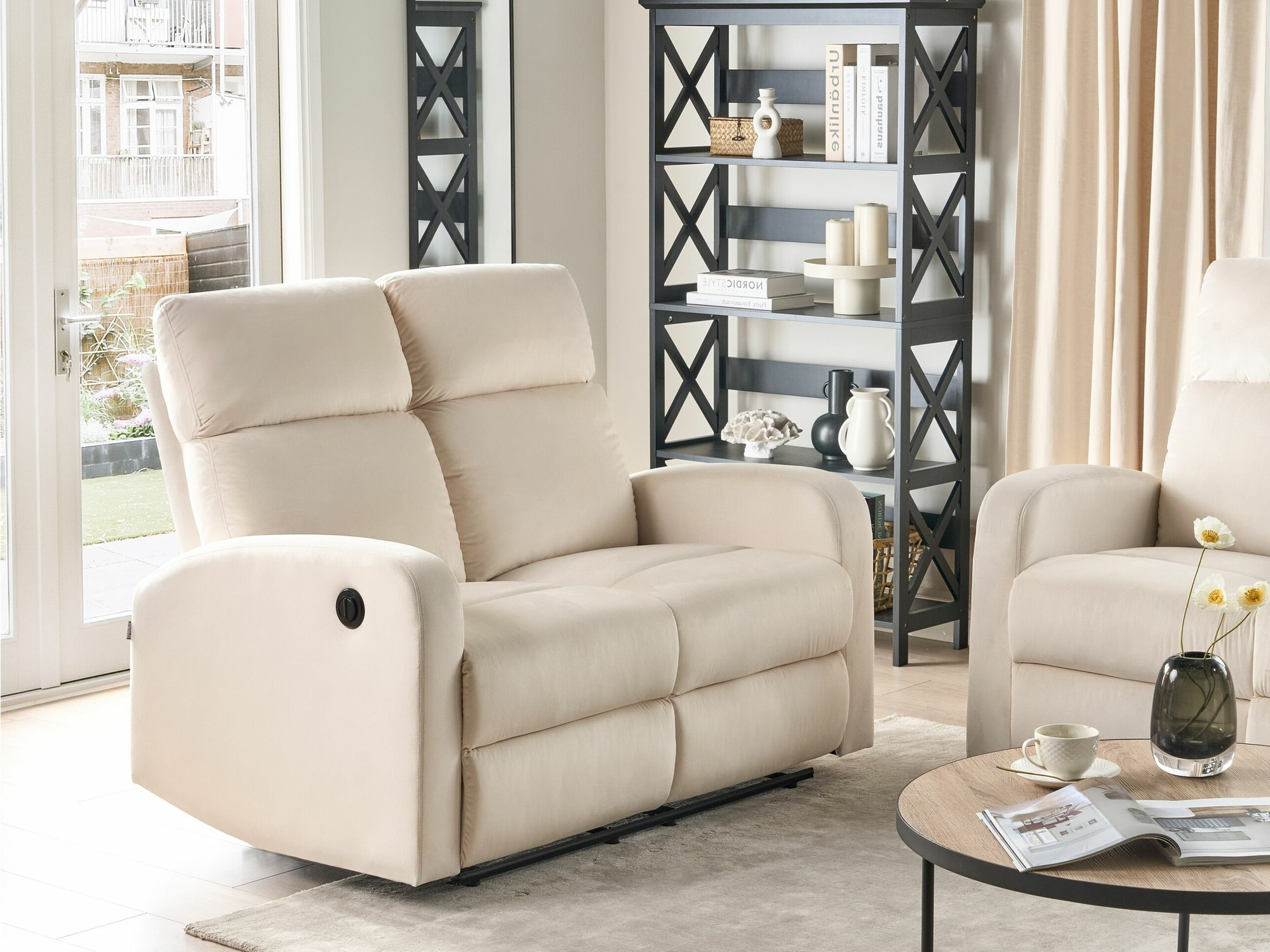 Dīvāns reglainer Berwyn 2108 (Krēms)