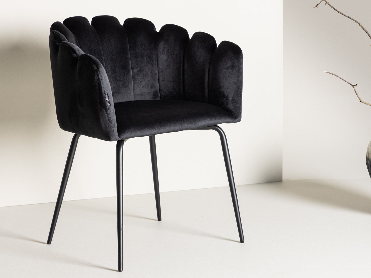 Krēsls Dallas 134 (Melns)