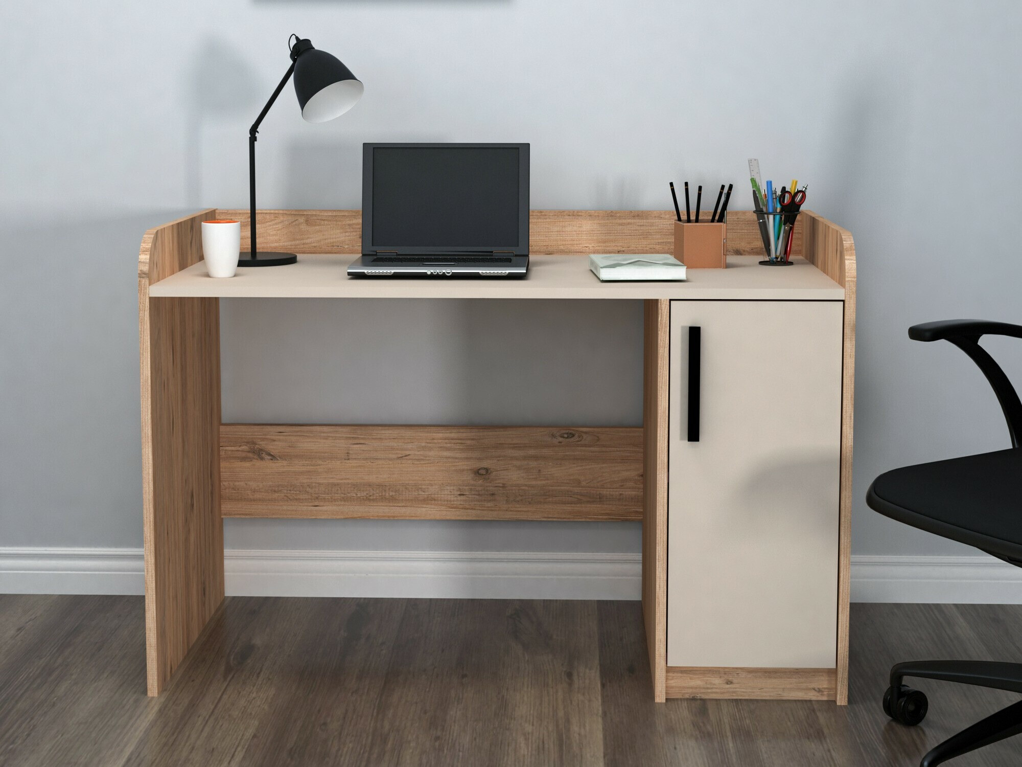 Rakstāmgalds Larcavu 100