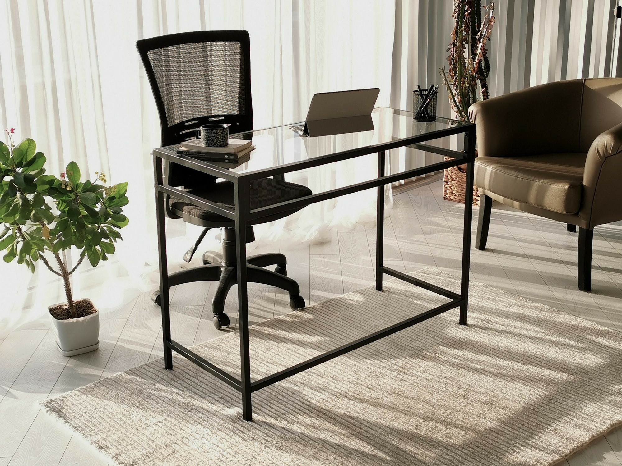 Rakstāmgalds Asheboro 128