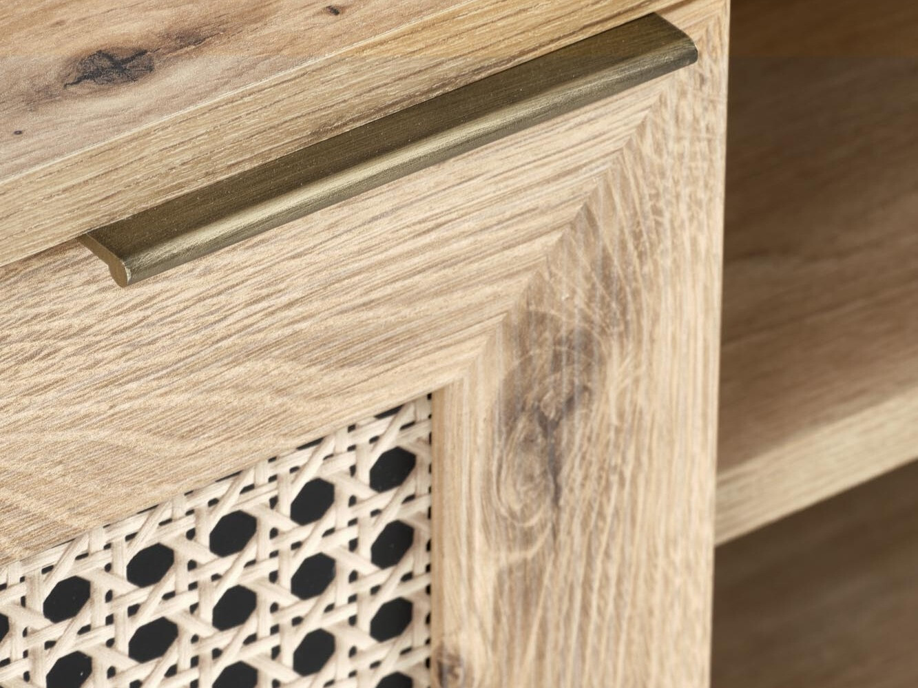 TV galds Bencamu 103