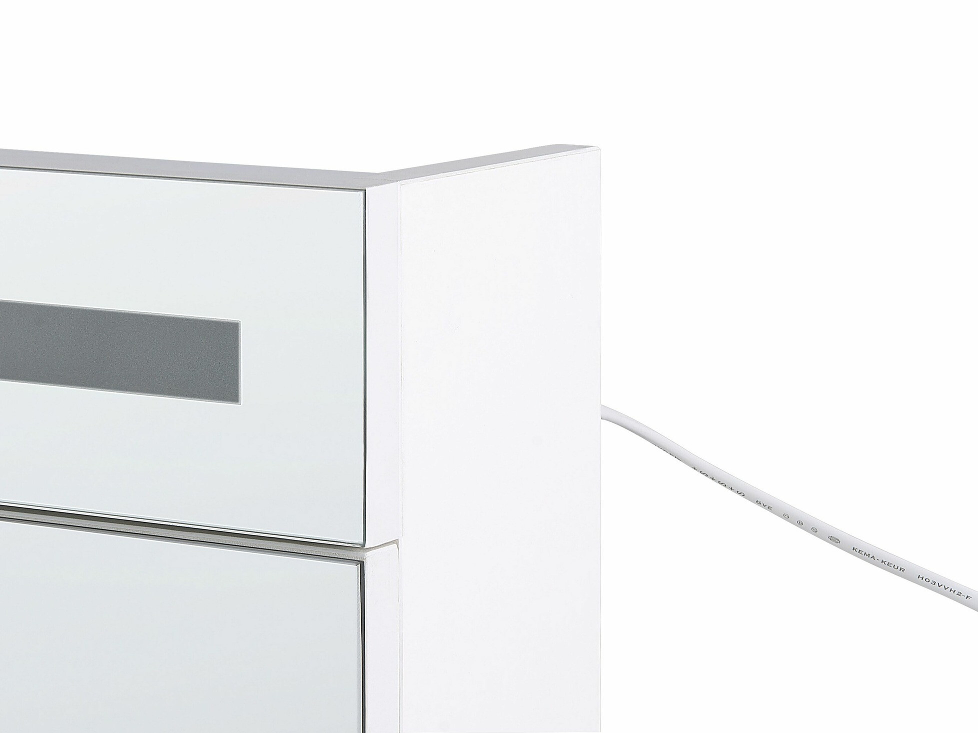 Vannas istabas skapis ar spoguli Berwyn 2154 (Balts)