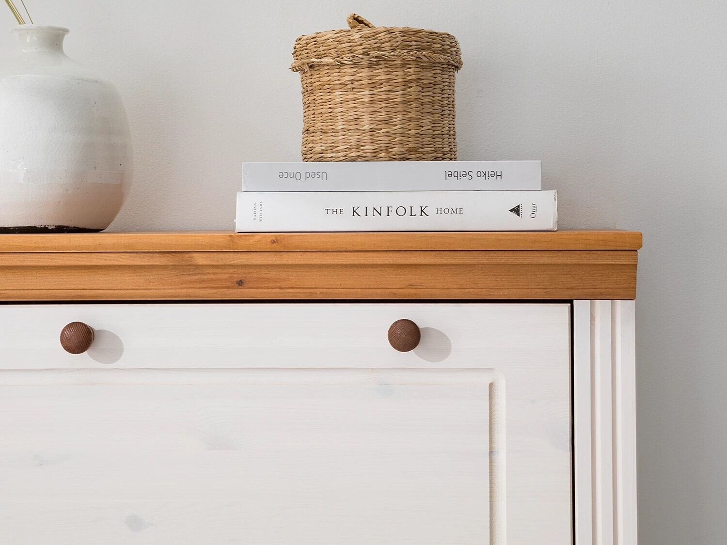 Kurpju kaste Saltoro 138 (Balts + Medus ozols)