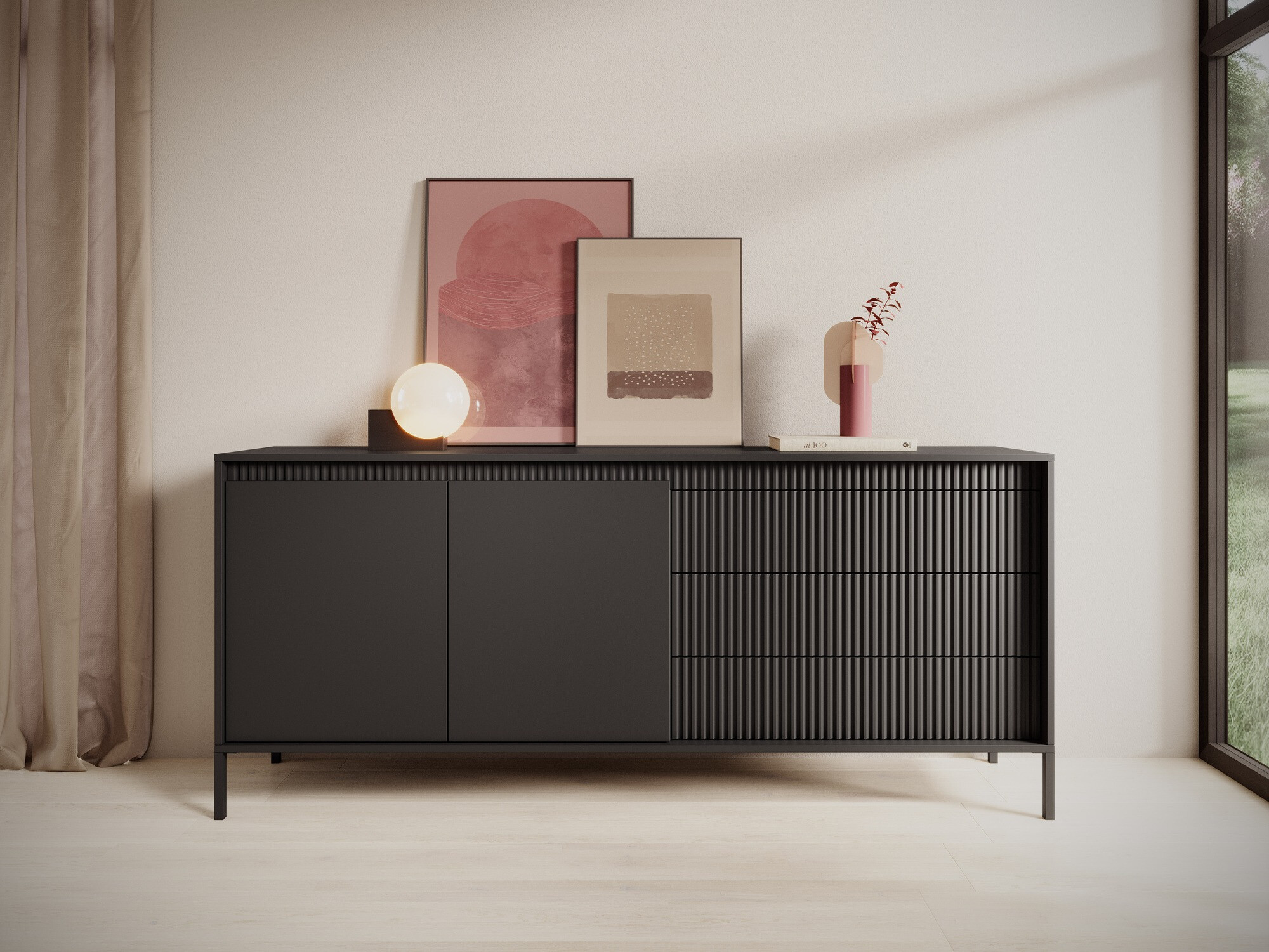 Kumode Romfele 102 (Melns)