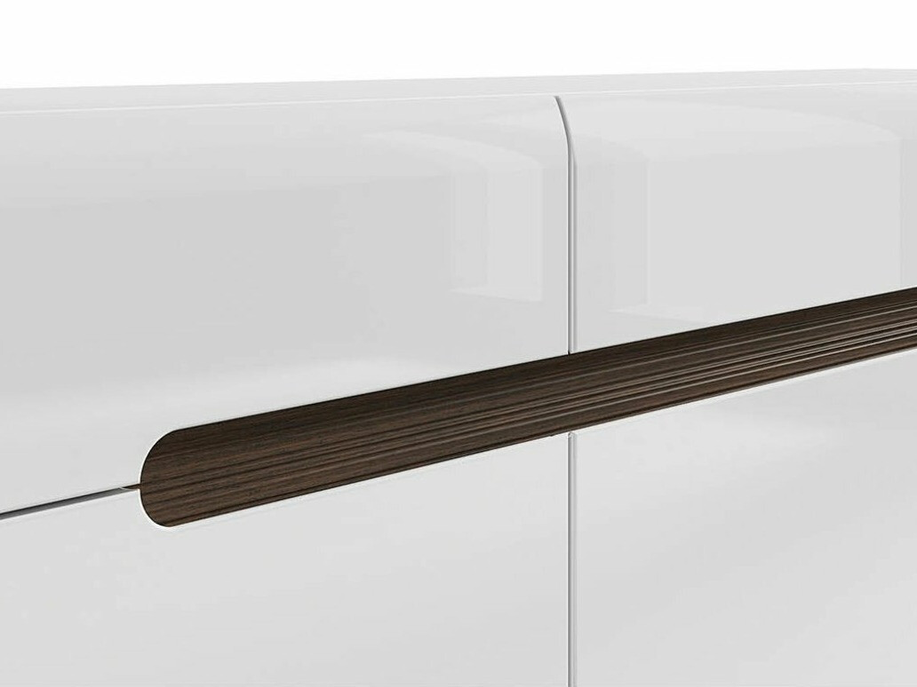 Kомод Serveso 101