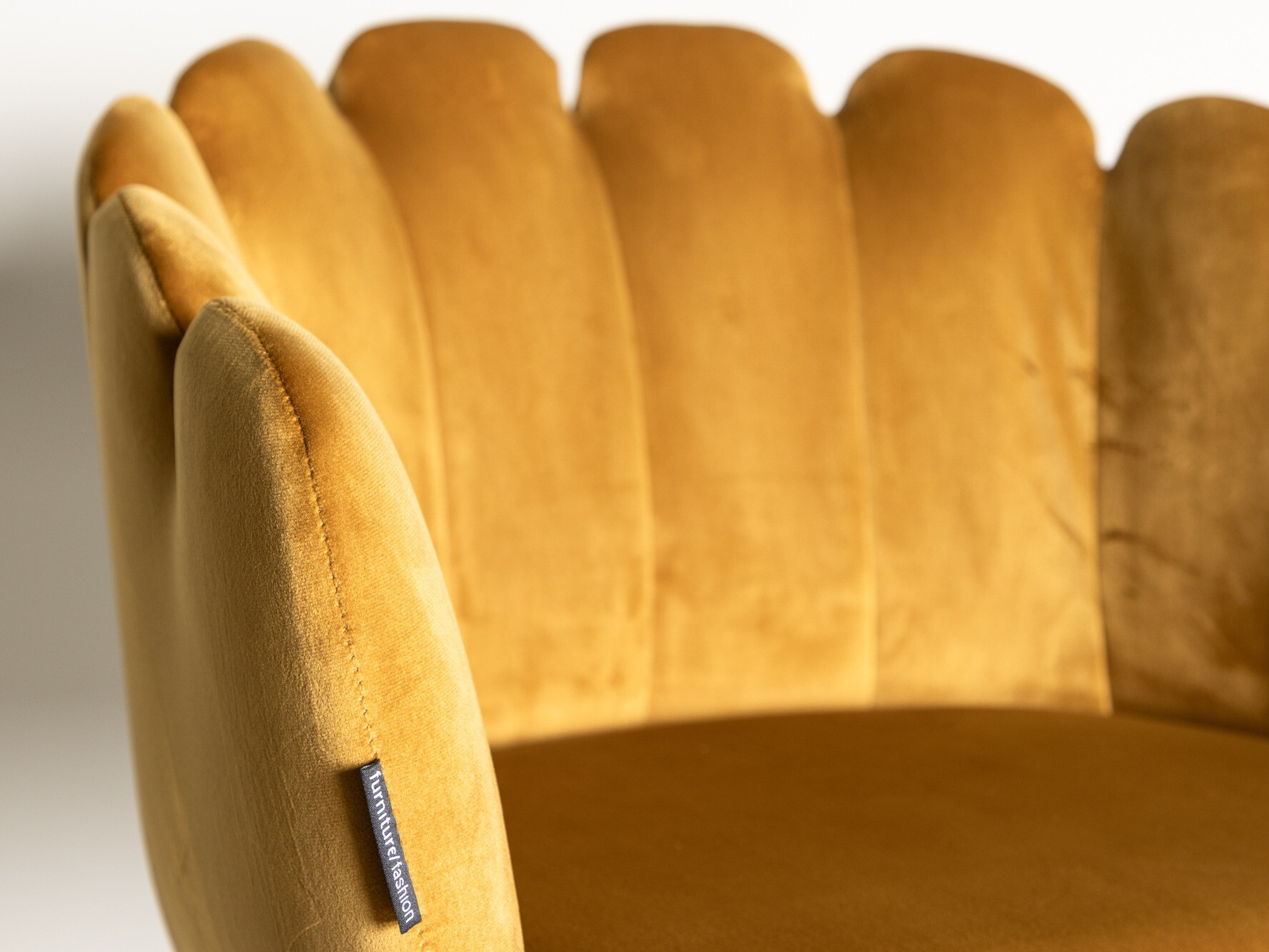 Krēsls Dallas 134 (Dzeltens + Melns)