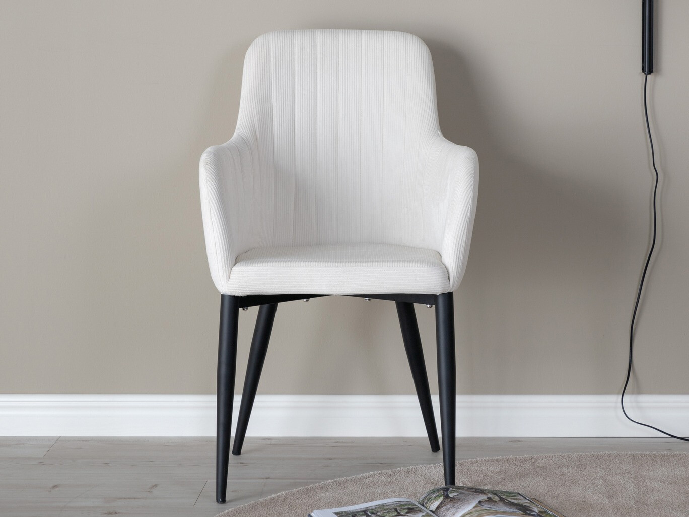 Krēsls Dallas 155 (Bēšs + Melns)