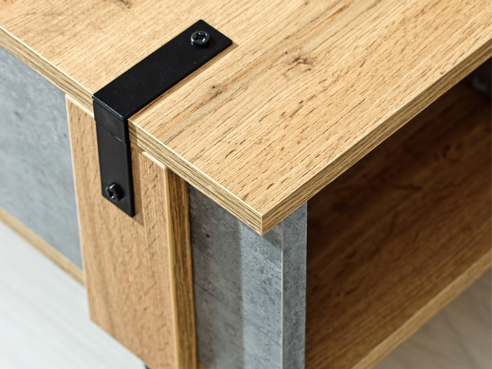 Žurnālu galdiņš Domdele 111