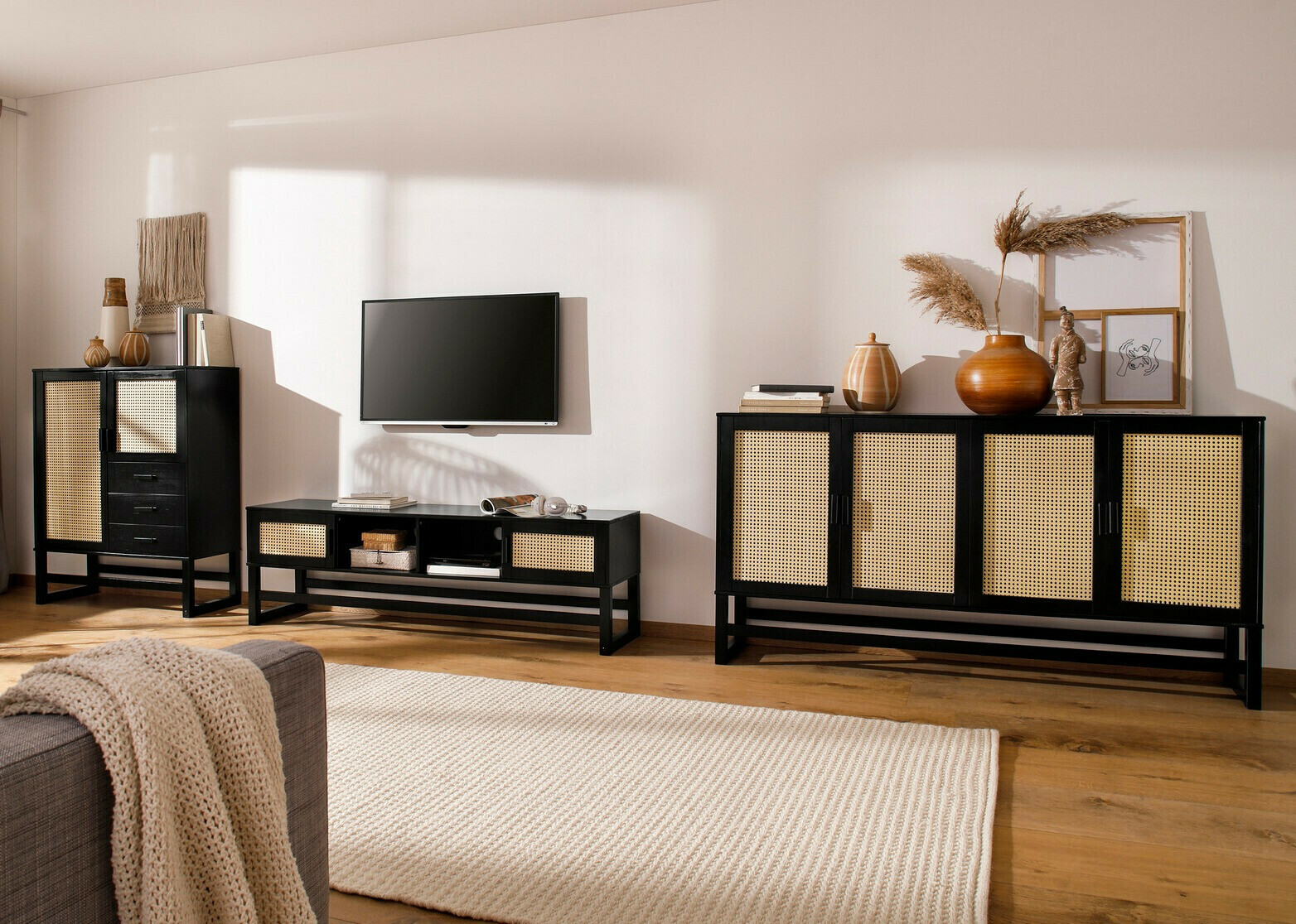 TV galds Nucalu 105 (Melns + Gaiši brūns)