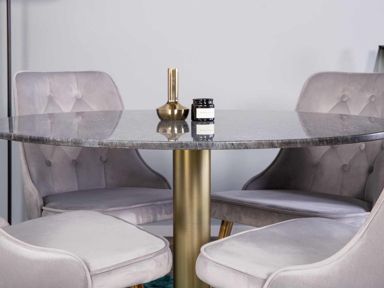 Ēdamistabas komplekts Dallas 370 (Pelēks + Misiņš)