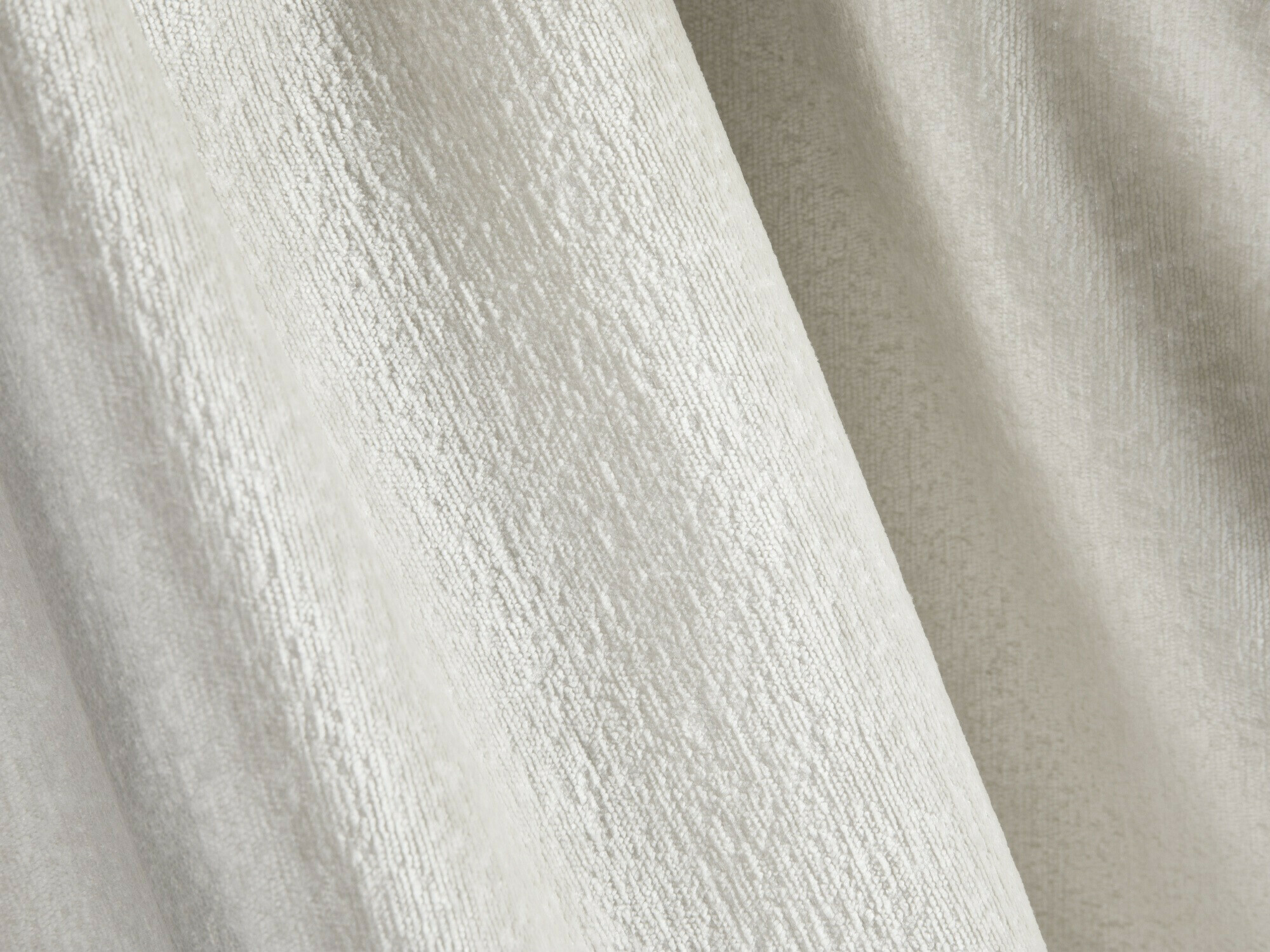 Gulta Cirleve 101 (Loris 01)