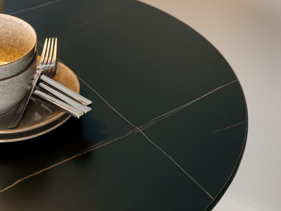 Galds Norsica 616 (Melnais marmors)