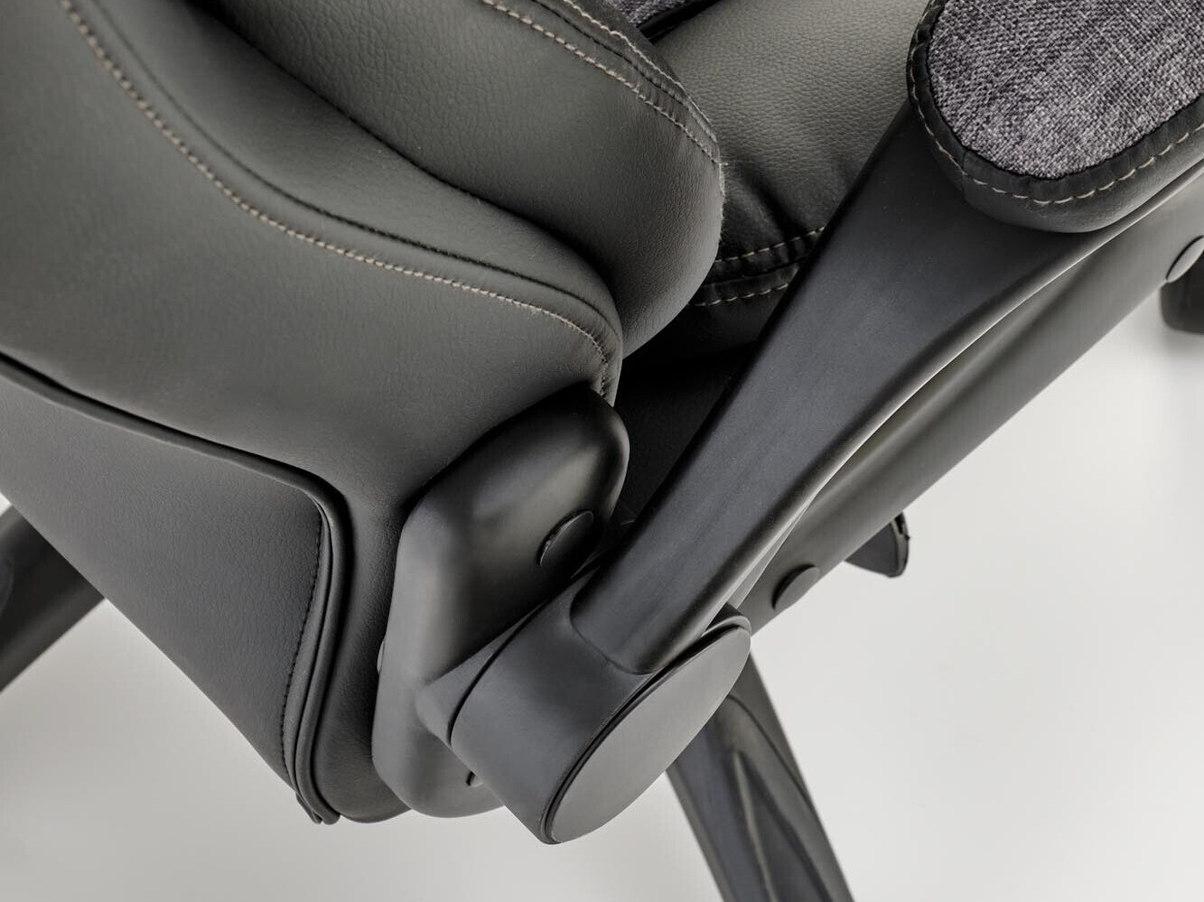 Офисный стул Houston 1855