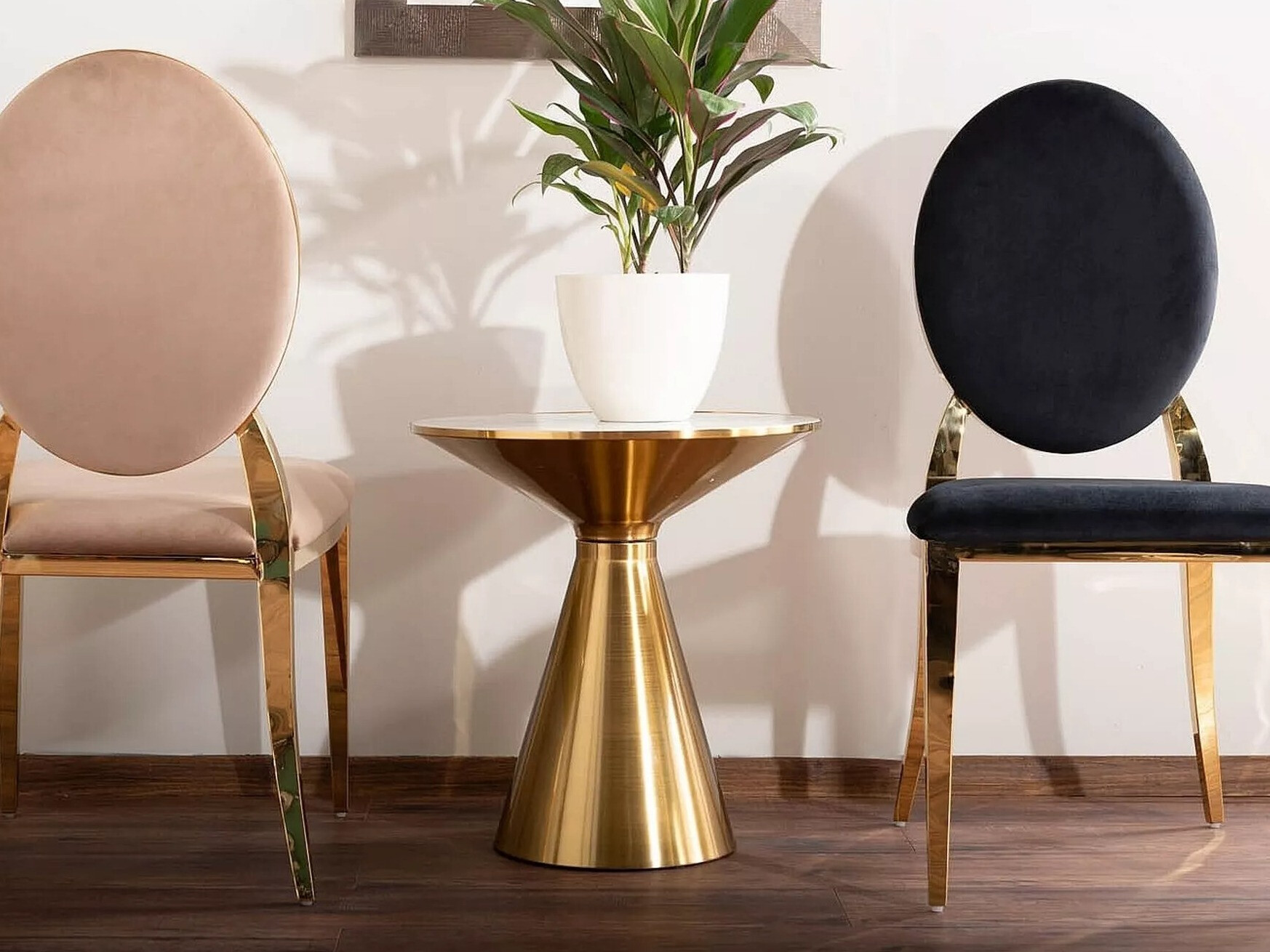 Журнальный столик Detroit 560