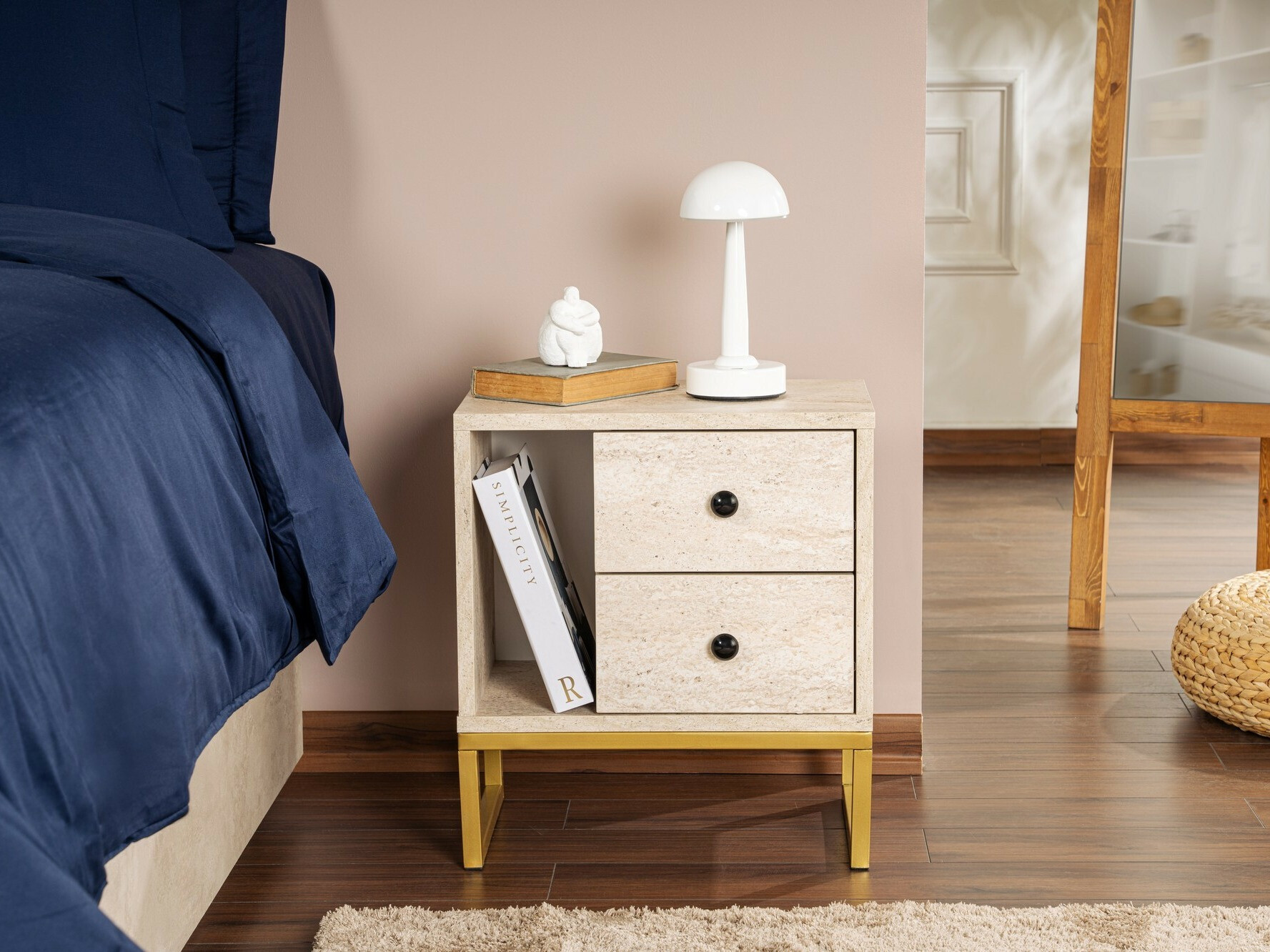 Naktsgaldiņš Novato 109 (Gaišs Travertine + Zelta)