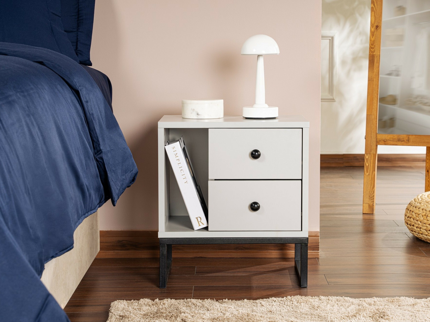 Naktsgaldiņš Novato 109 (Pelēks + Melns)