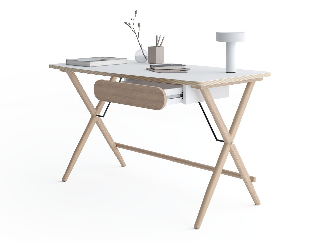 Rakstāmgalds Fresno 157