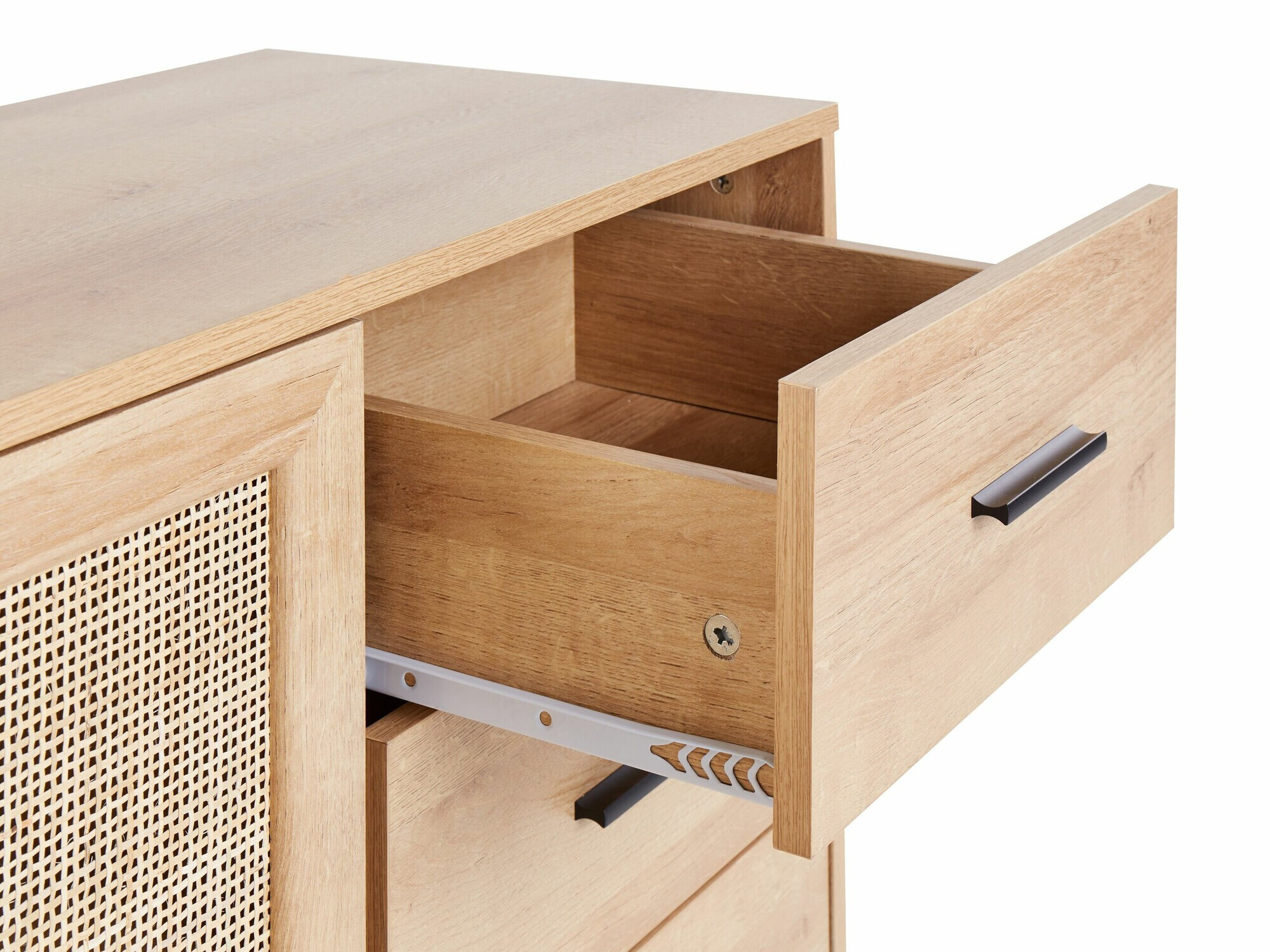 Kомод Levfelu 105