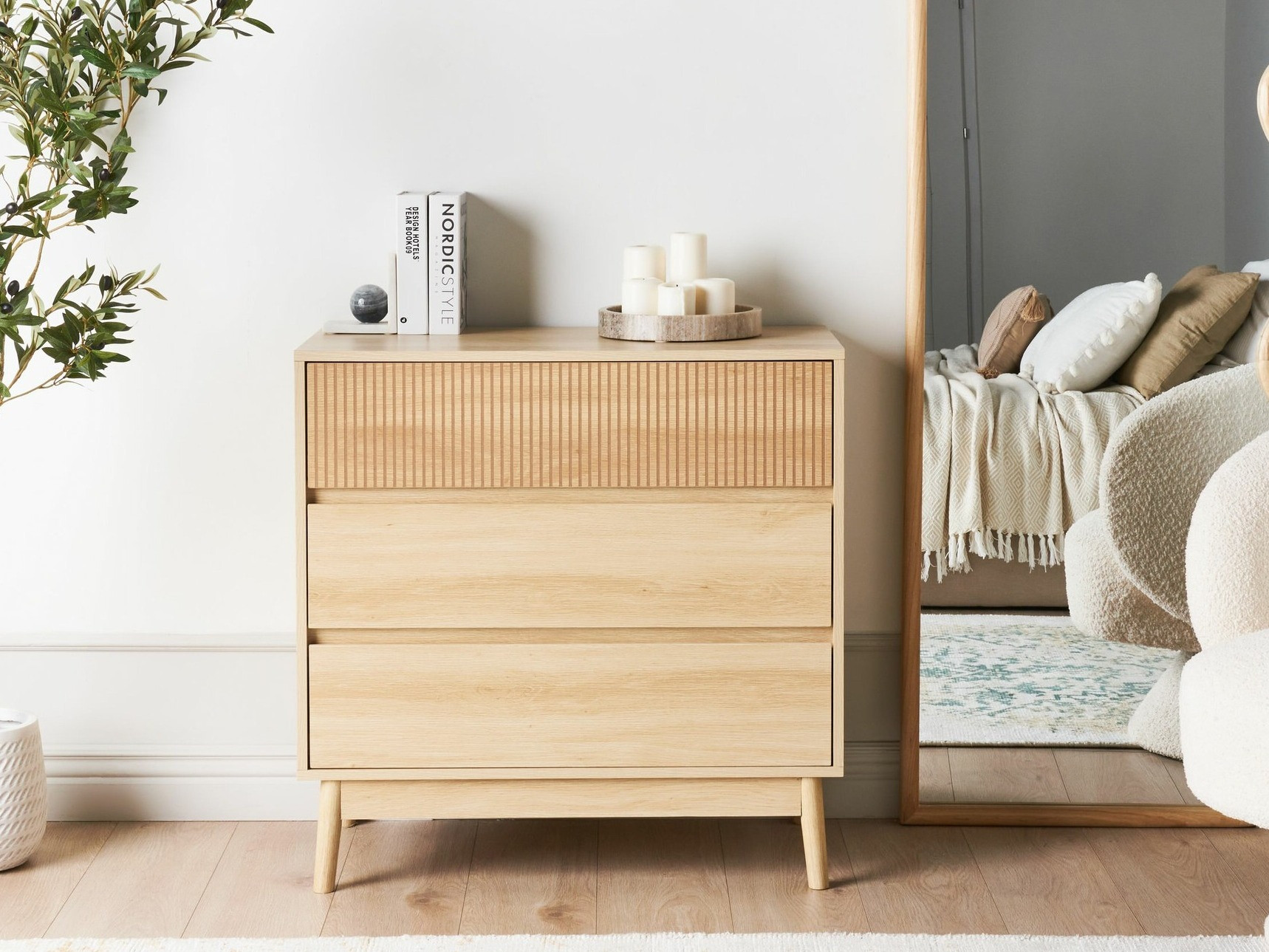 Kомод Berwyn 2217