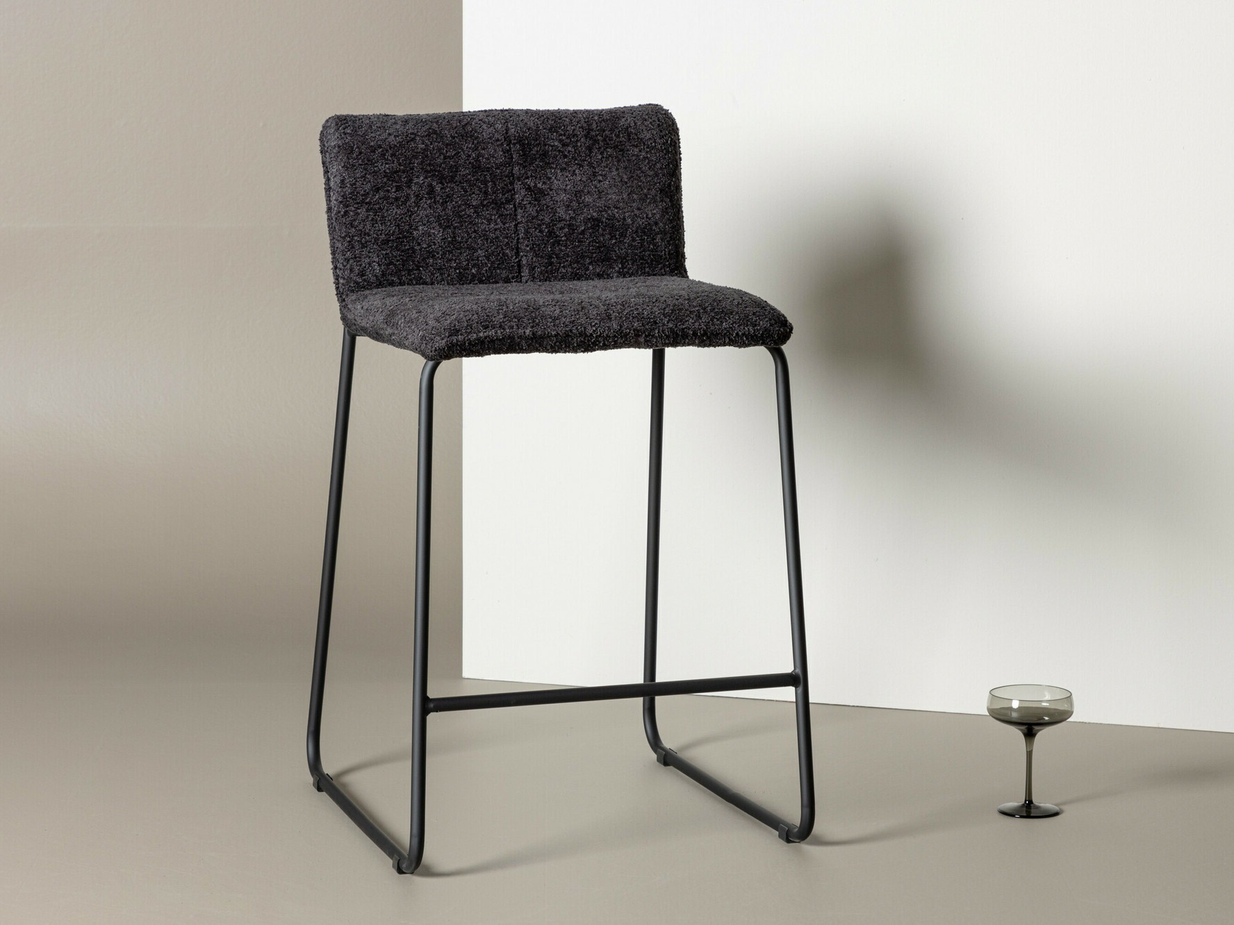 Zemais bāra krēsls Dallas 3235 (Melns)