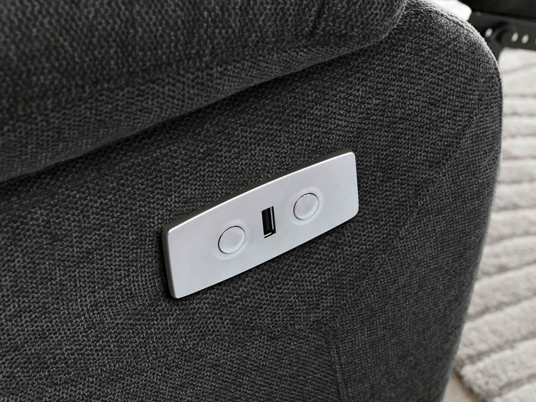 Dīvāns reglainer Denton 1479 (Antracīts)