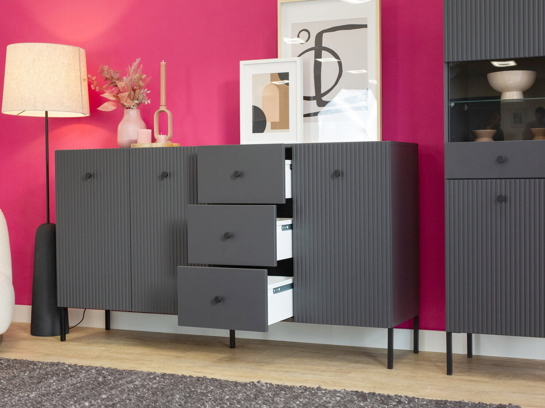 Kumode Etliva 102 (Antracīts)