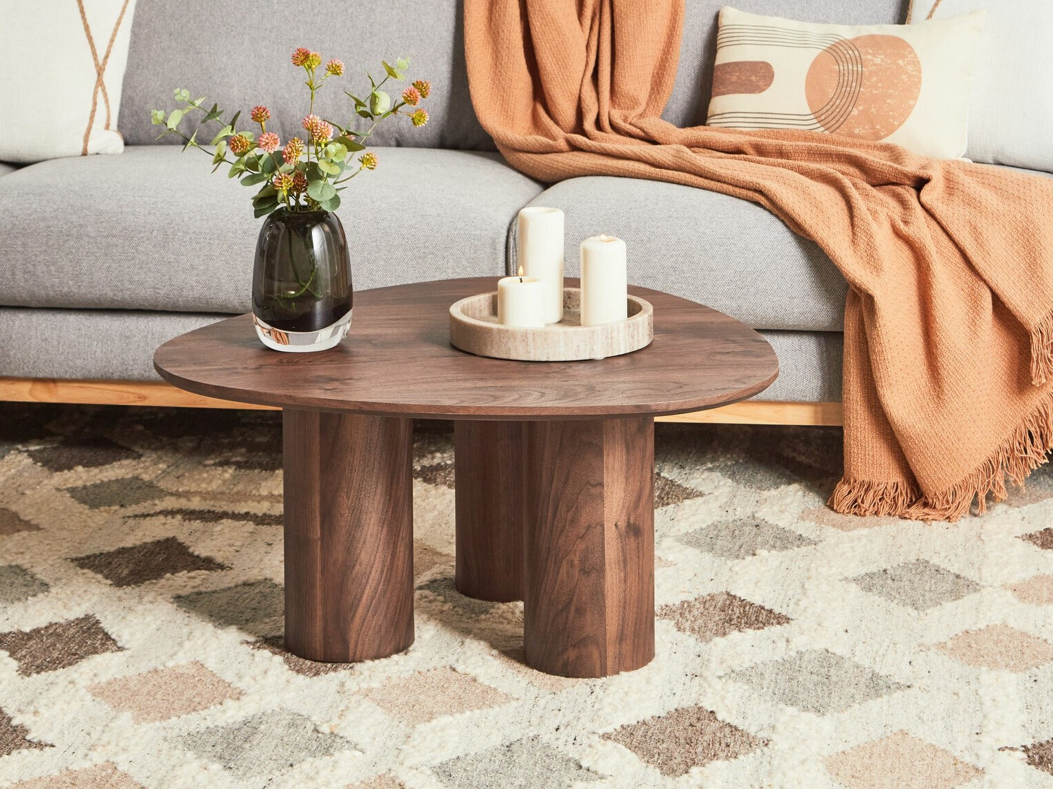 Žurnālu galdiņš Berwyn 2310 (Tumšs koks)