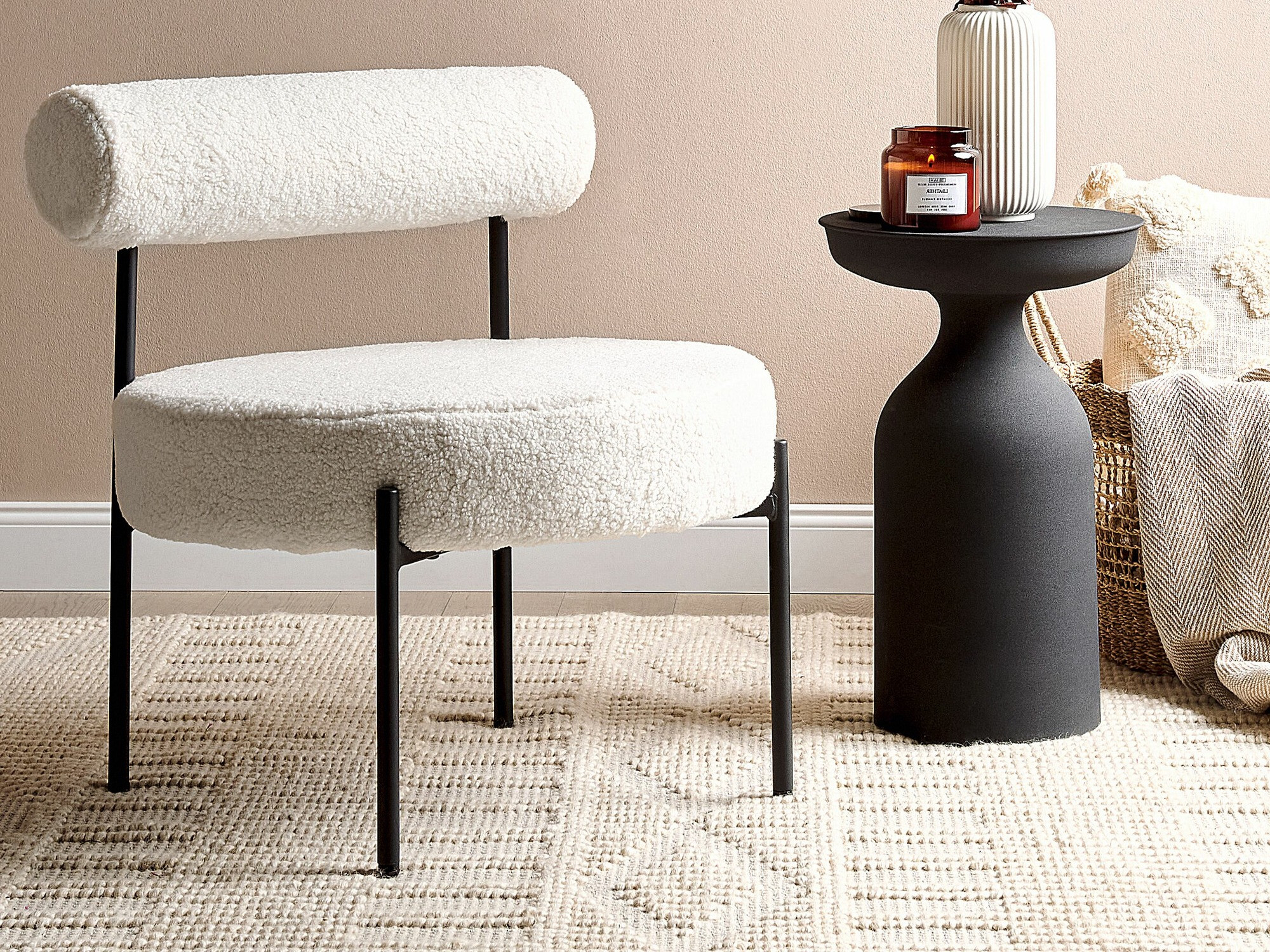 Krēsls Berwyn 1268 (Balts)