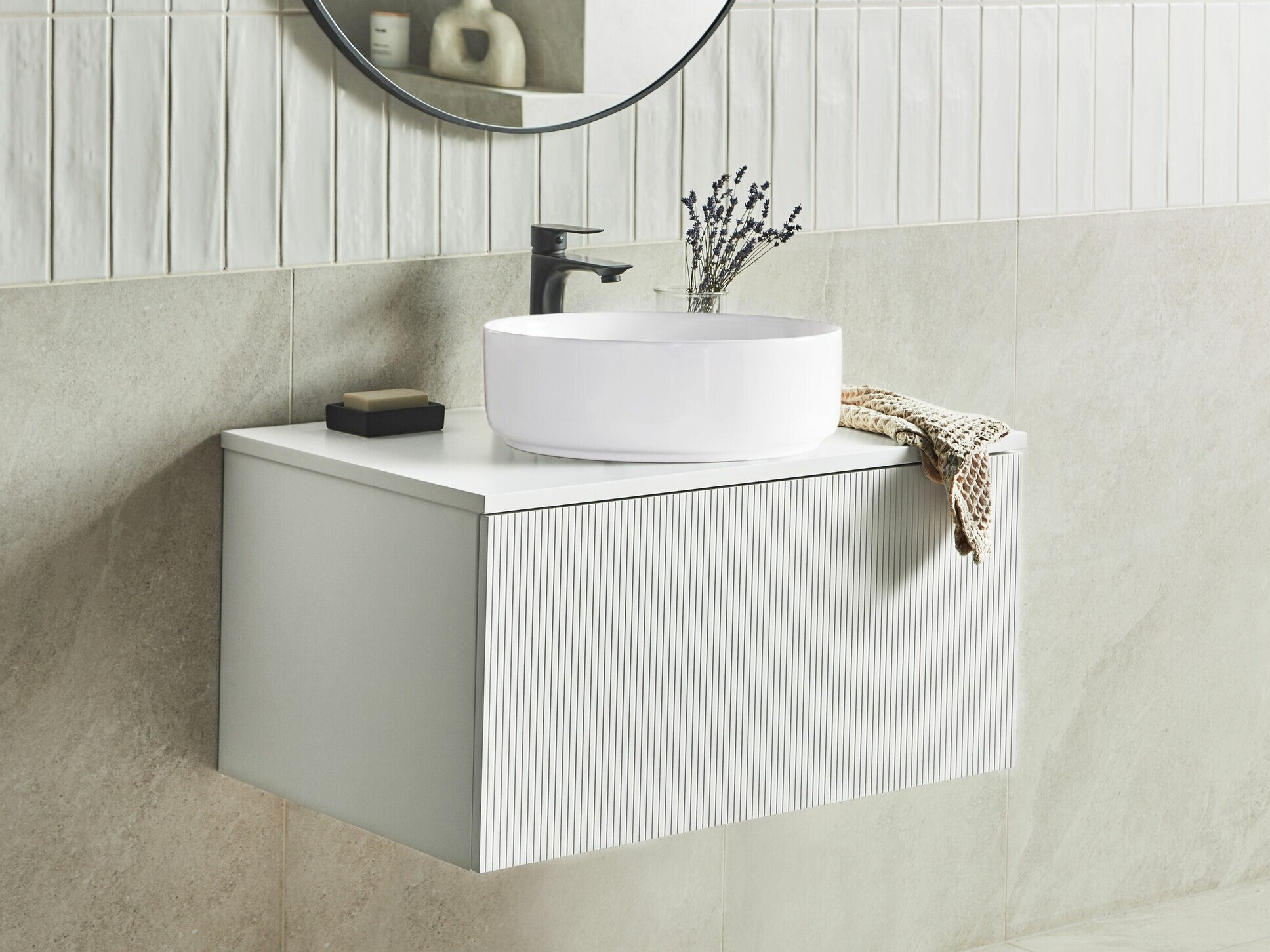 Piekarams vannas istabas skapītis izlietnei Berwyn 2346