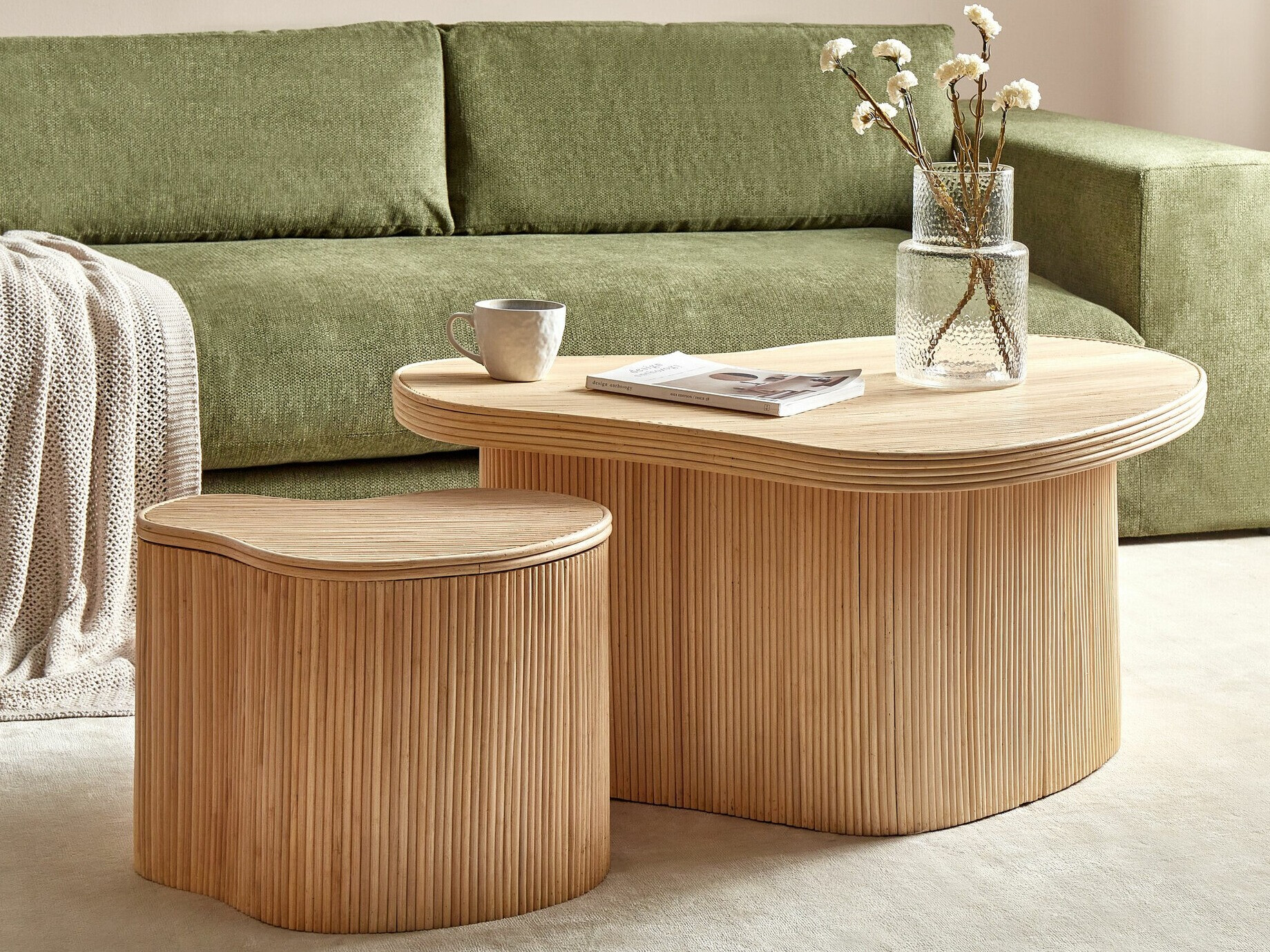 Žurnālu galdiņu komplekts Berwyn 2373