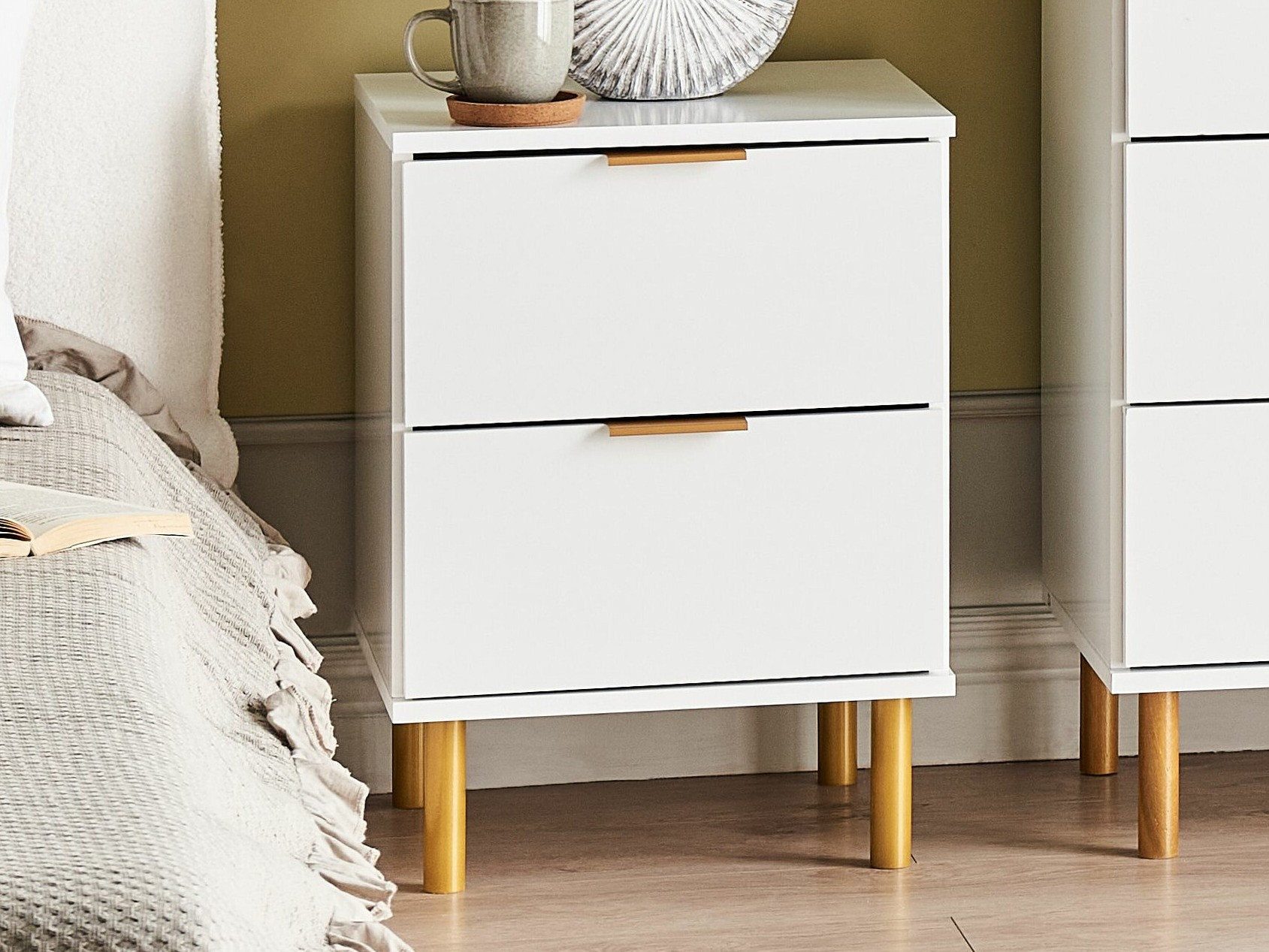 Naktsgaldiņš Berwyn 2384 (Balts)