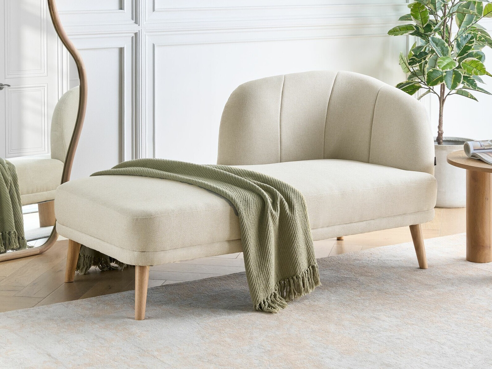 Kušete Berwyn 2387 (Bēšs)