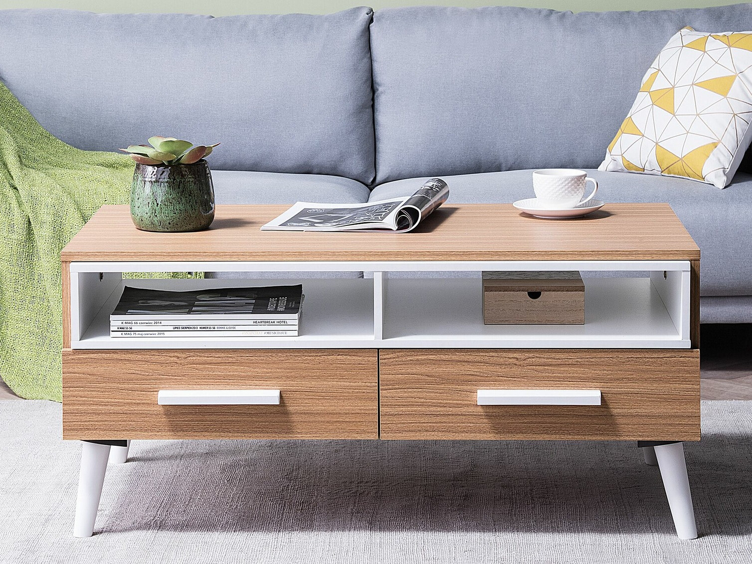 Žurnālu galdiņš Berwyn 2390